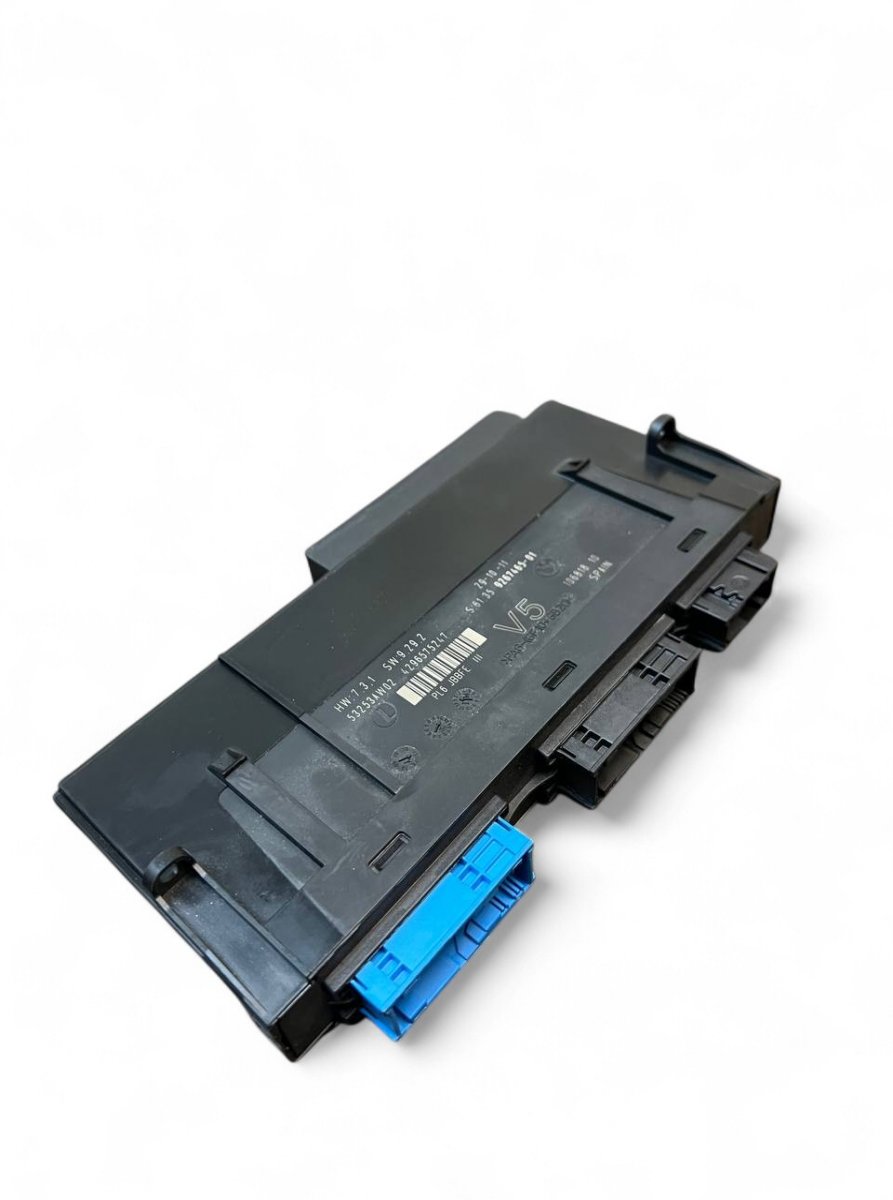 BMW 7 (F01 / F02 / F03 / F04) Comfort control module (CCM)