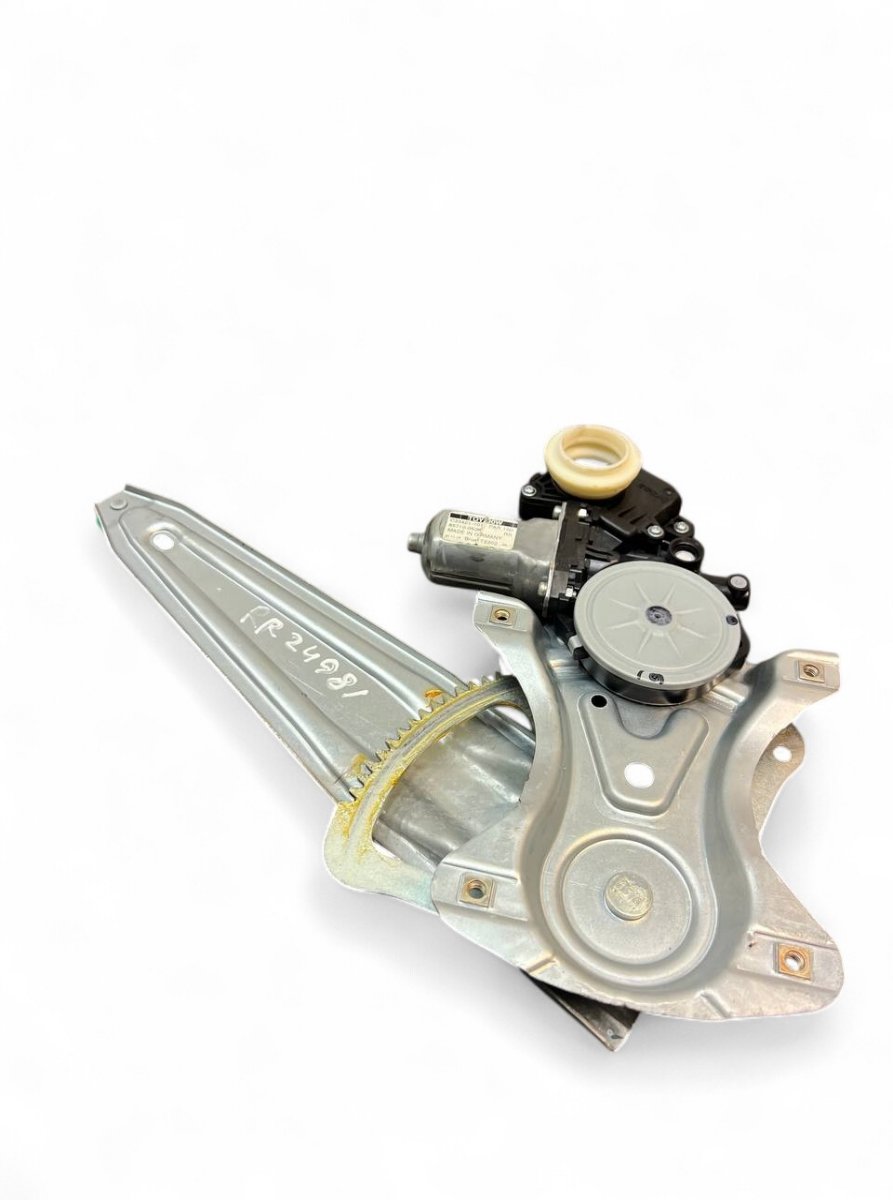 Toyota Avensis (T27) Complete window regulator — rear right