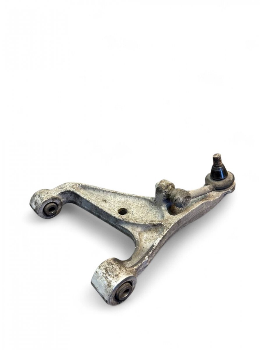 Infiniti M / Q70 (Y51) Lower suspension control arm — rear right Lower suspension control arm — rear right — INF...