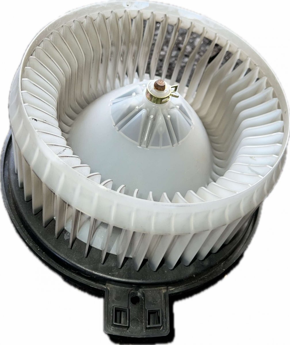 Toyota Avensis (T25) Heater Blower Motor Heater blower motor — TOYOTA AVENSIS (T250) (20...