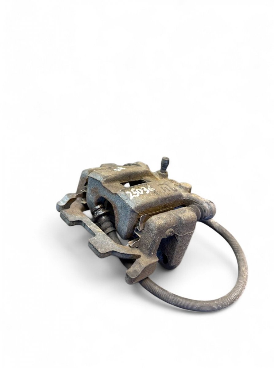 Infiniti M / Q70 (Y51) Brake caliper — rear right Brake caliper — rear right — INFINITI M IV / Q7...