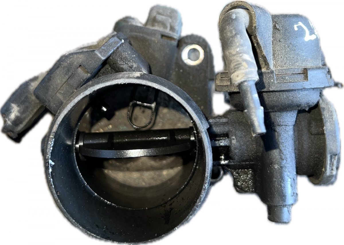 Volvo C70 Throttle body Throttle body — VOLVO S40 / V50 / C30 / C70 (MS...