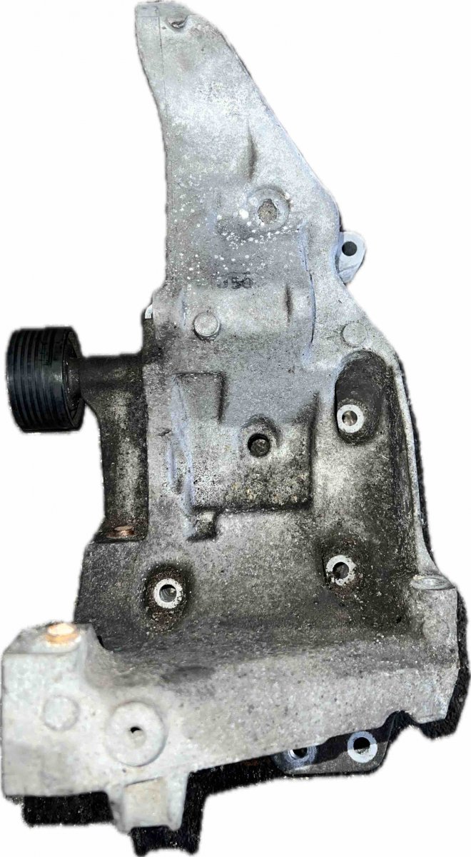 BMW X1 (E84) Alternator bracket Alternator Bracket — BMW X1 (E84) (2009-2015) —...