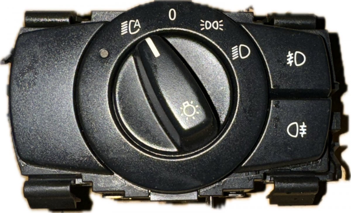 BMW X1 (E84) Headlight Switch Headlight switch — BMW X1 (E84) (2009-2015) — 6...