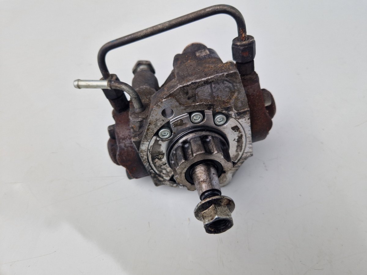 Subaru Legacy Diesel fuel injection pump Diesel fuel injection pump — SUBARU LEGACY IV /...