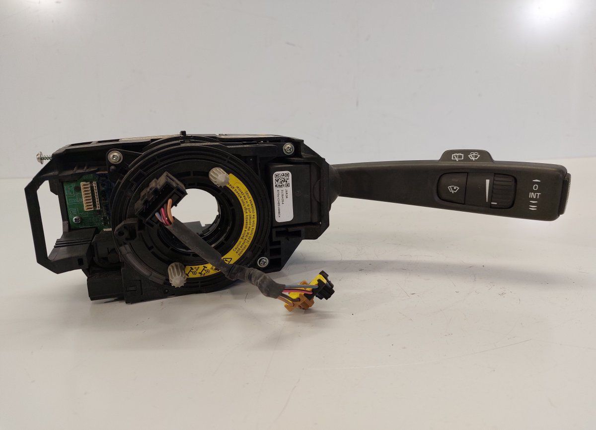Volvo V70 Steering Wheel Slip Ring Squib Steering Wheel Slip Ring Squib — VOLVO V70 III ...