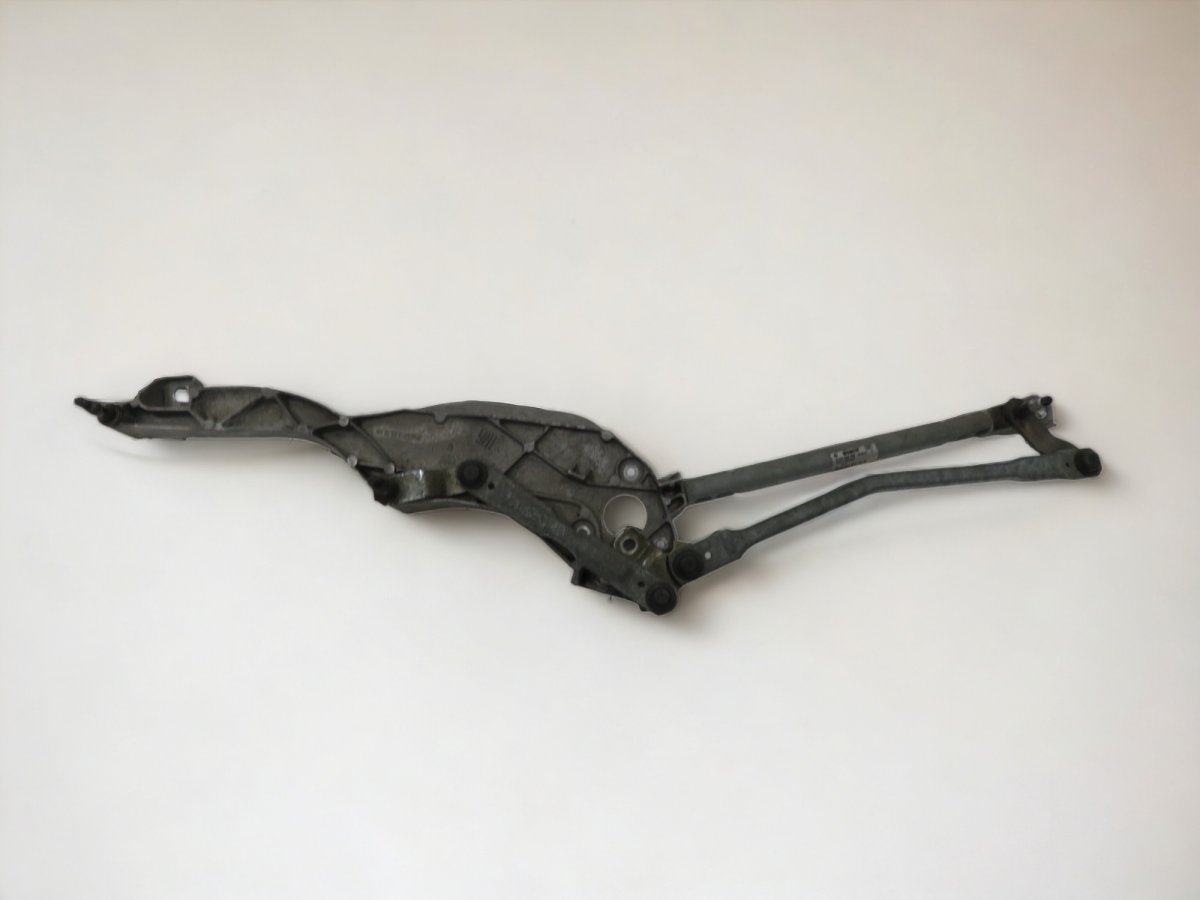 Mercedes-Benz A (W169) Wiper linkage / mechanism Wiper linkage / mechanism — MERCEDES-BENZ E-CLA...