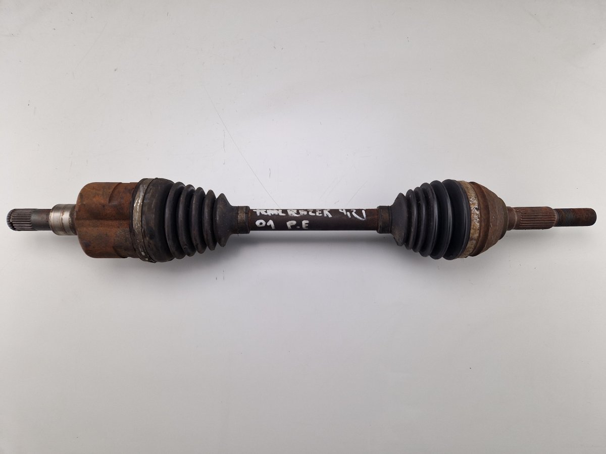 Chevrolet TrailBlazer Driveshaft — front right Driveshaft — front right — CHEVROLET TRAILBLAZE...