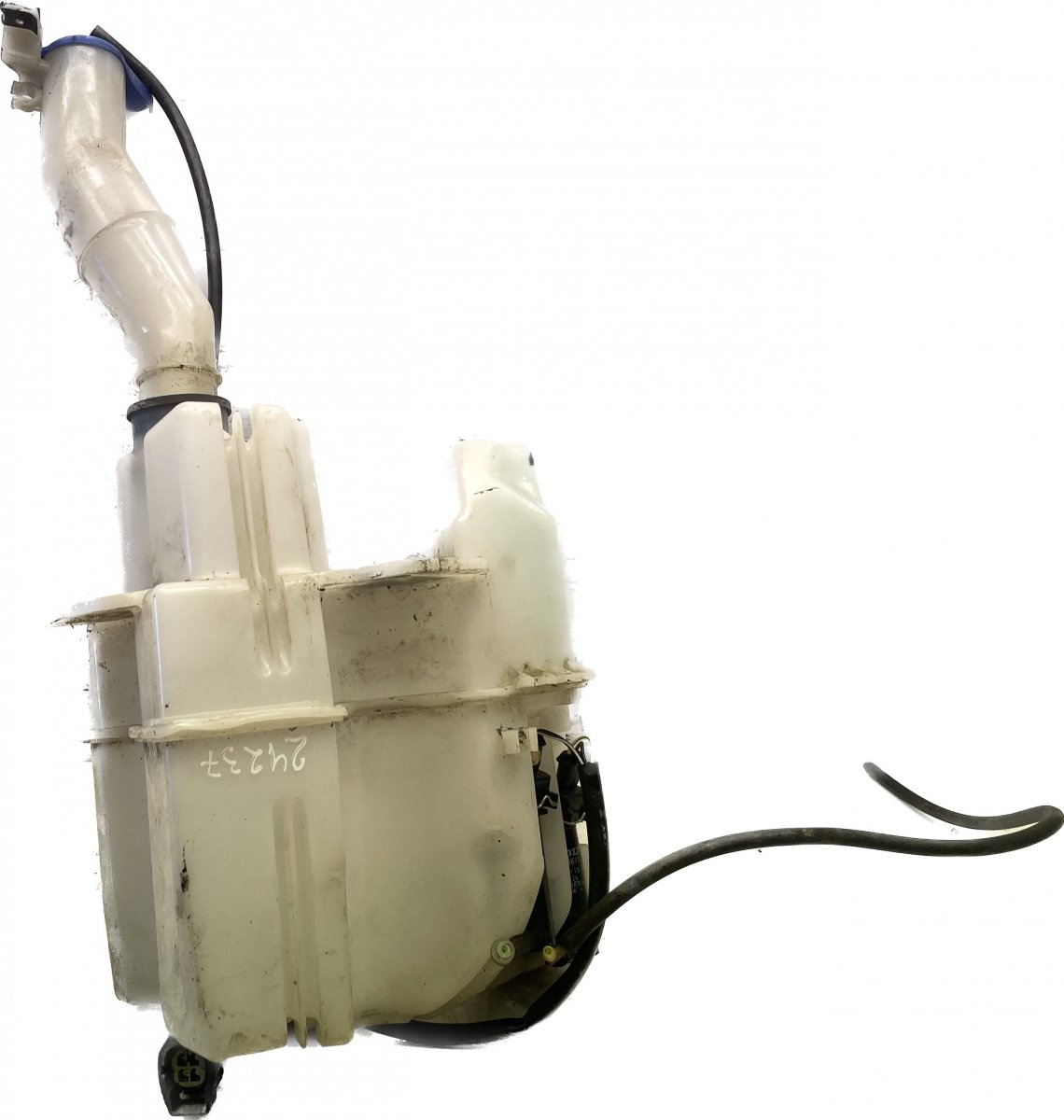 Volvo V70 Windscreen washer reservoir Windscreen washer reservoir — VOLVO V70 II / XC...