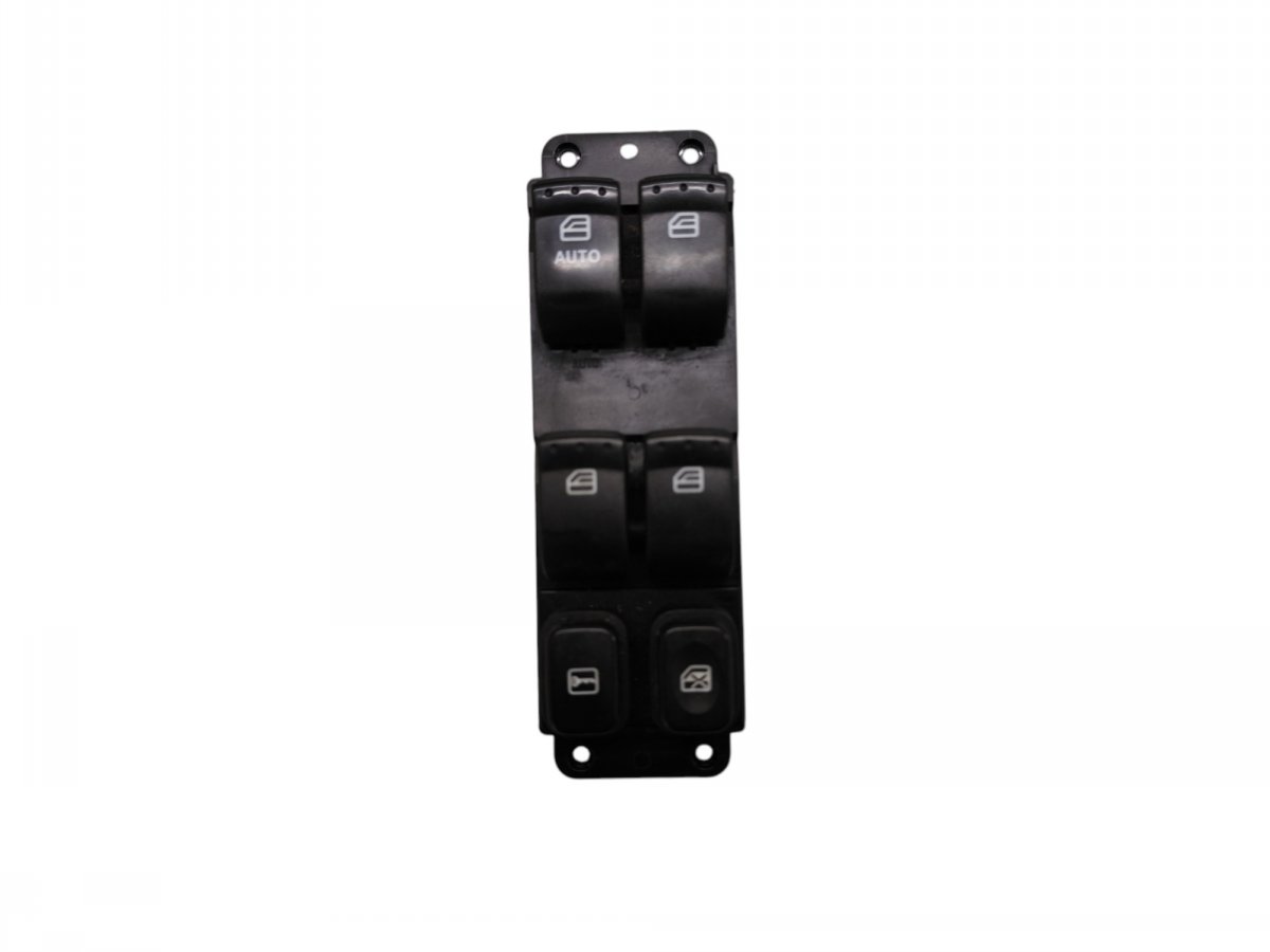 Ssangyong Korando, New Actyon Main window switch Main window switch — SSANGYONG KORANDO III (201...