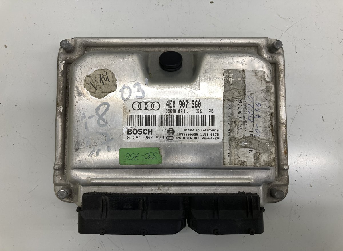 Audi A8 (D3) Engine control unit (ECU) Engine control unit (ECU) — AUDI A8 (4E) (2002-...
