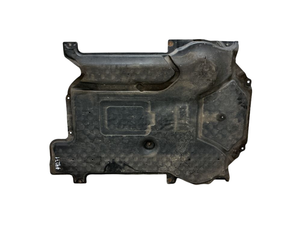 Mercedes-Benz A (W169) Engine splash shield Engine splash shield — MERCEDES-BENZ C-CLASS (W...