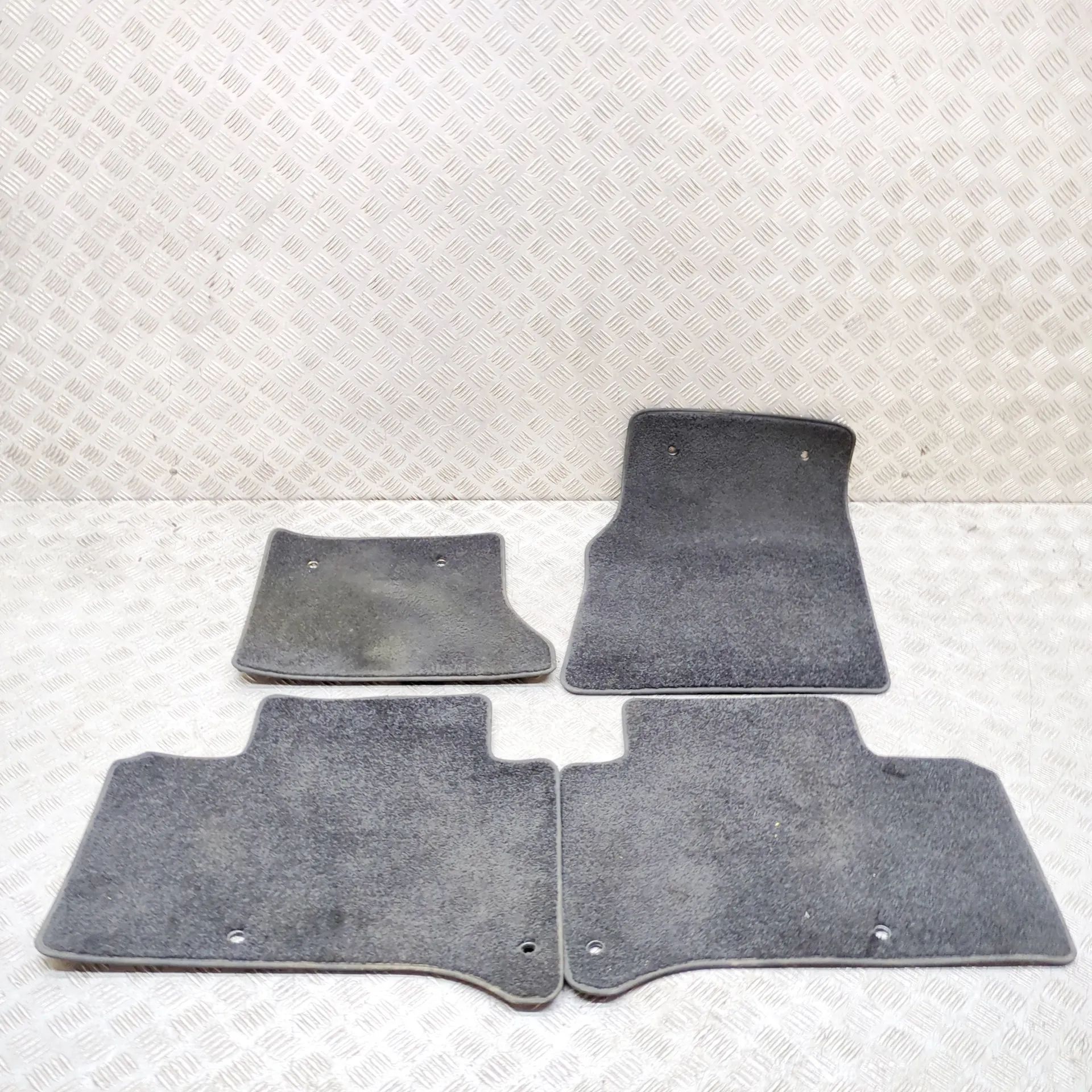 Land Rover Range Rover Sport (L494) Floor Mat Set Floor mat set — LAND ROVER RANGE ROVER SPORT (I...
