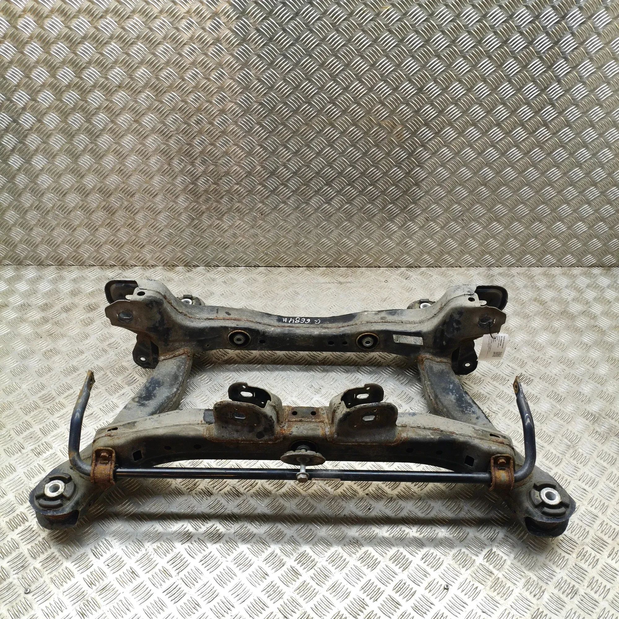 Jeep Cherokee (KL) Rear subframe Rear subframe — JEEP CHEROKEE (KL) (2013-PRESEN...