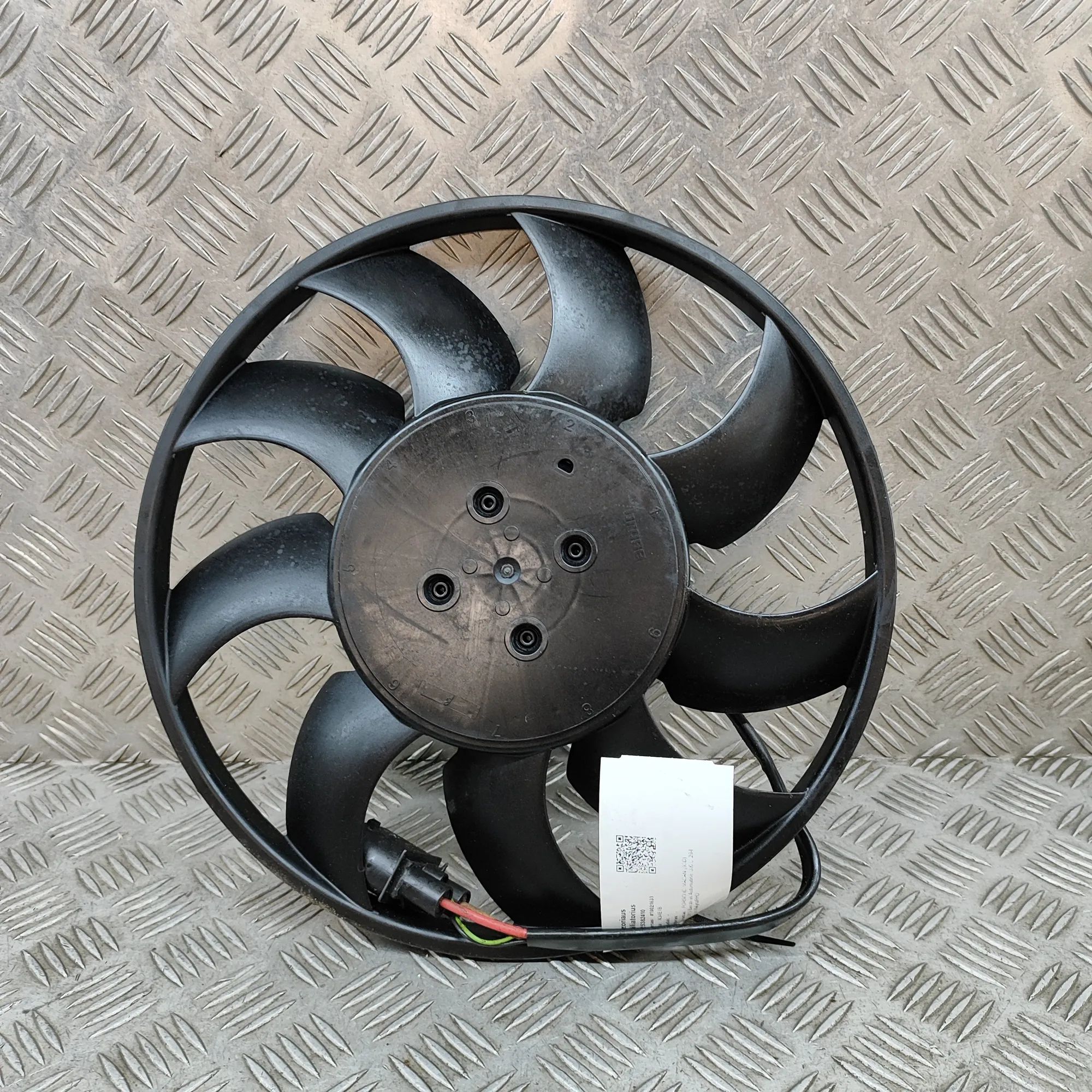 Porsche Macan Engine Cooling Fan Engine Cooling Fan — PORSCHE MACAN (95B) (2014-...