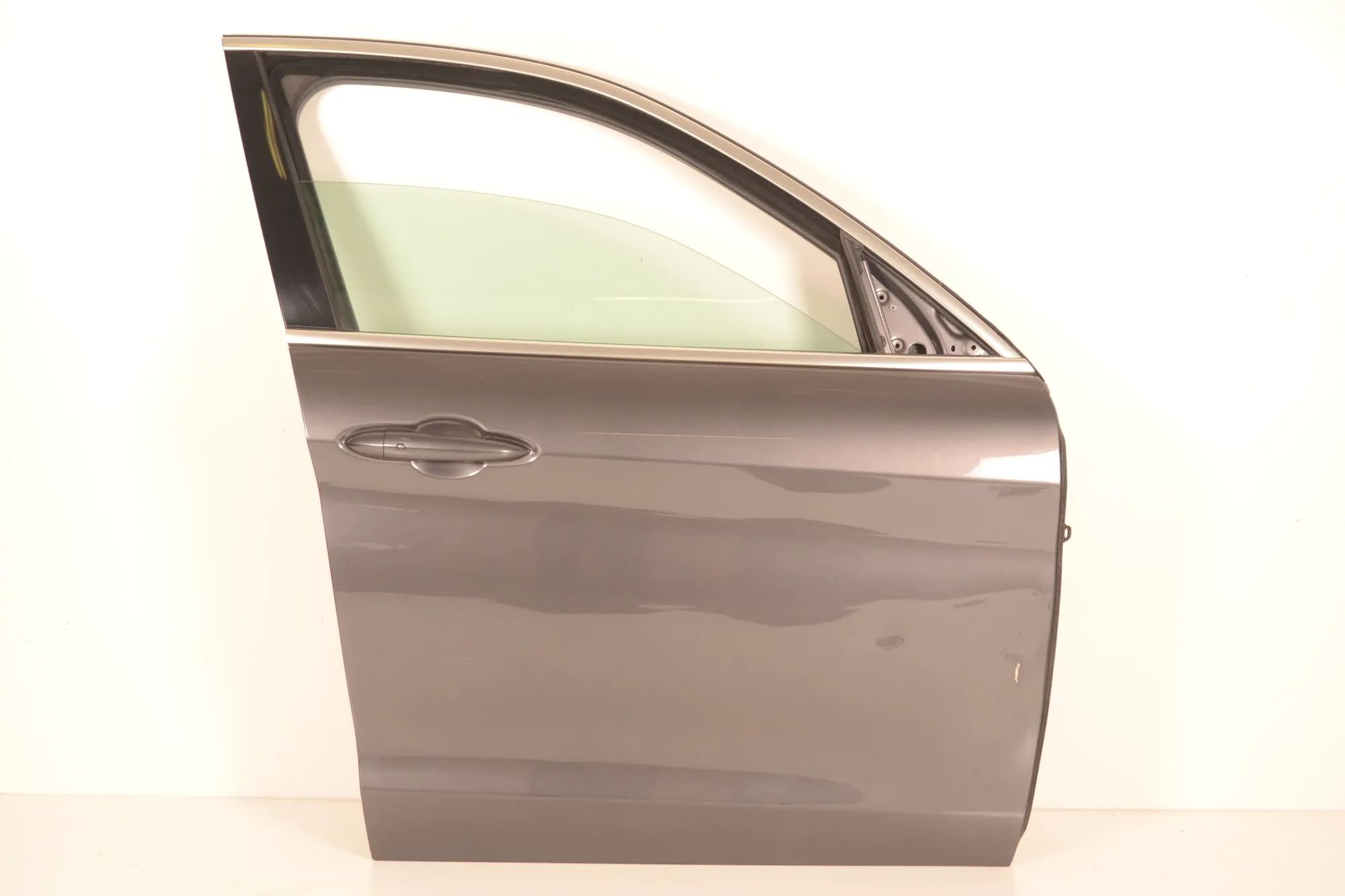 Alfa-Romeo Stelvio Door — front right Door — front right — ALFA ROMEO STELVIO (949_) ...