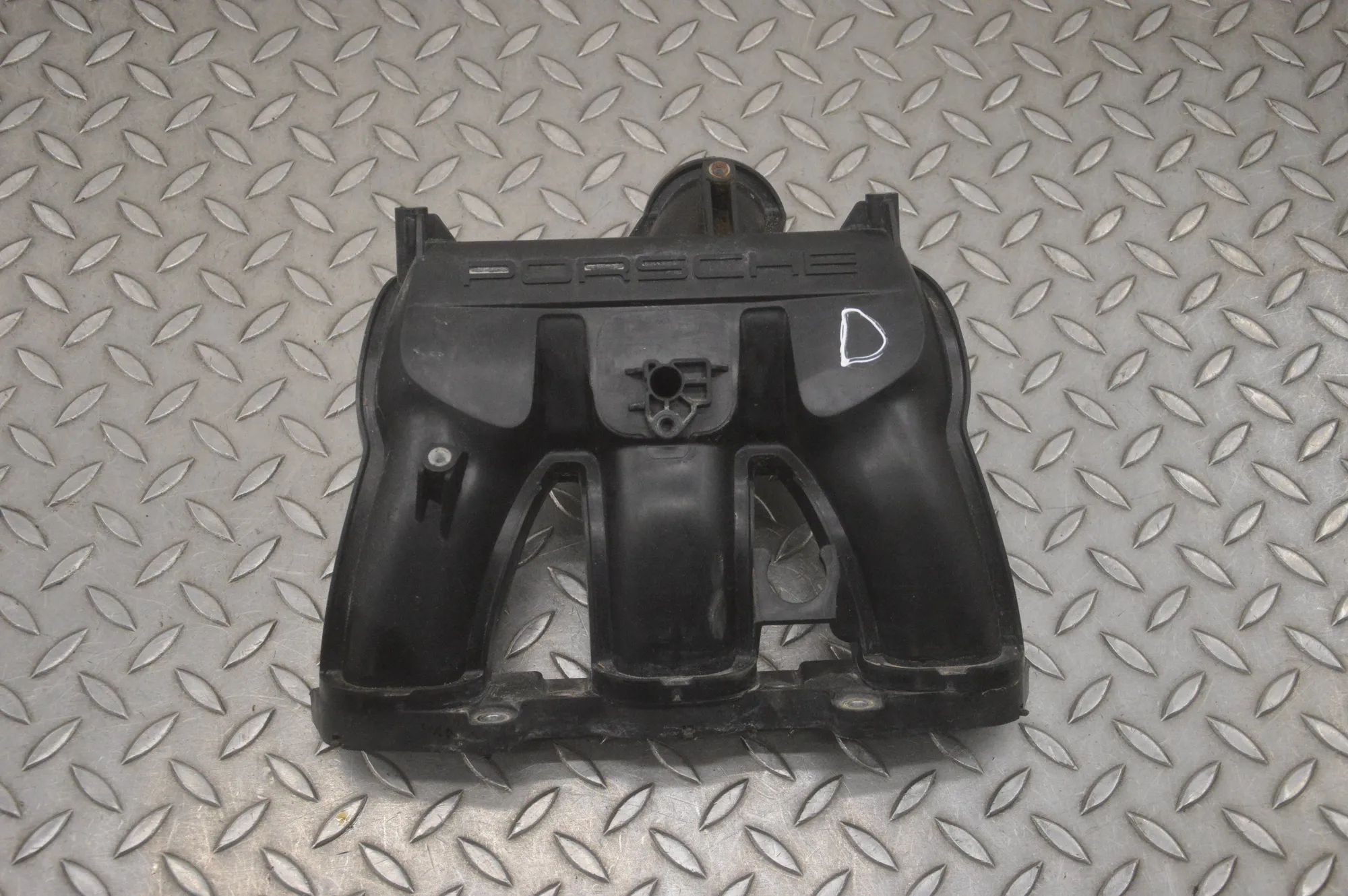 Porsche 911 (991) sisselaskekollektor Intake Manifold — PORSCHE 911 (991) (2011-2020)...