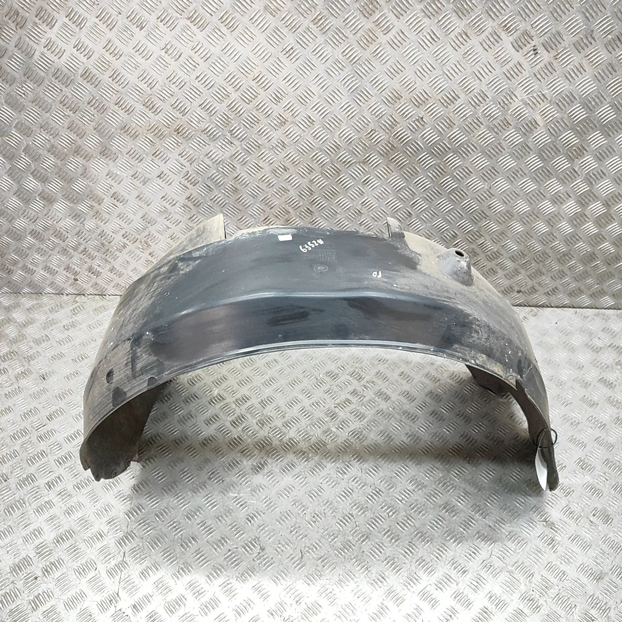 Jaguar XJ Front Right Arch Liner Front Right Arch Liner — JAGUAR XJ (X350) (2003...