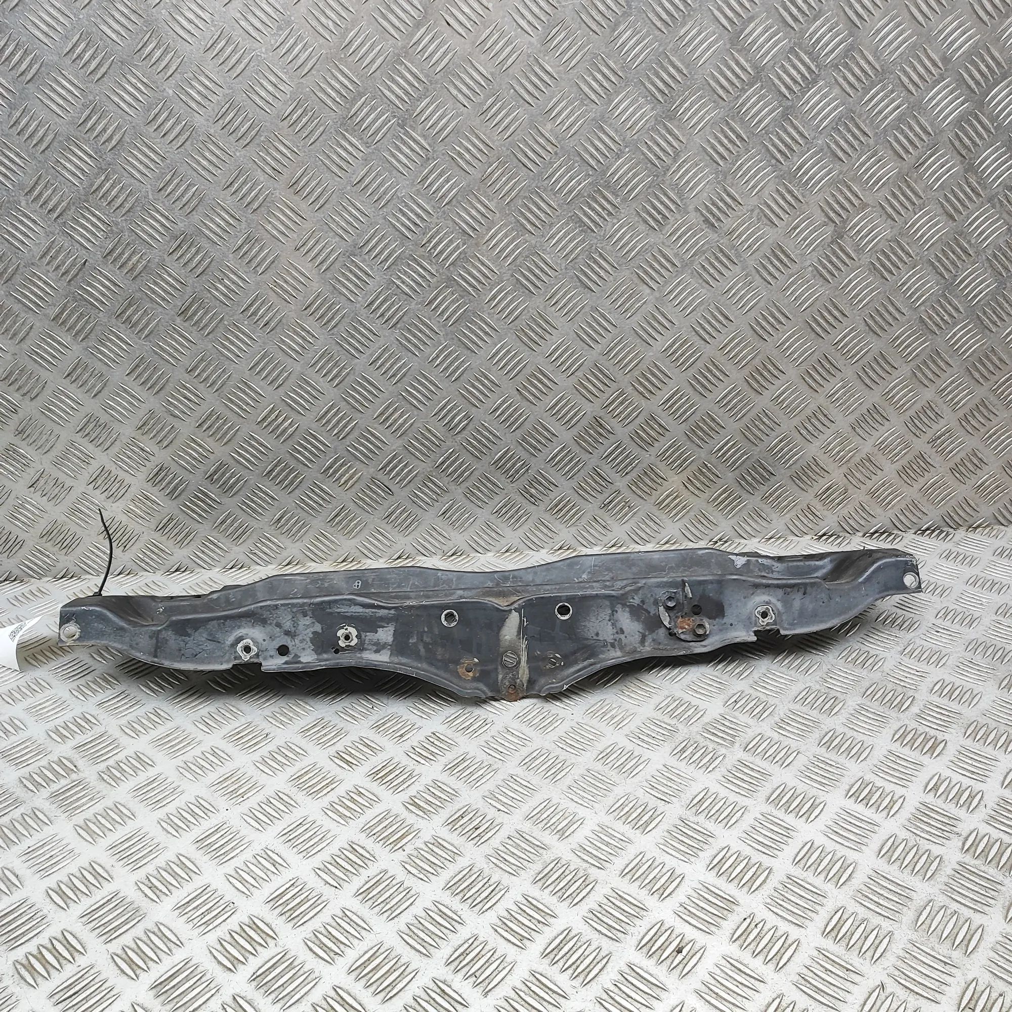 Lexus LS Slam Panel Frame Upper Part Slam Panel Frame Upper Part — LEXUS LS (_F4_) (...