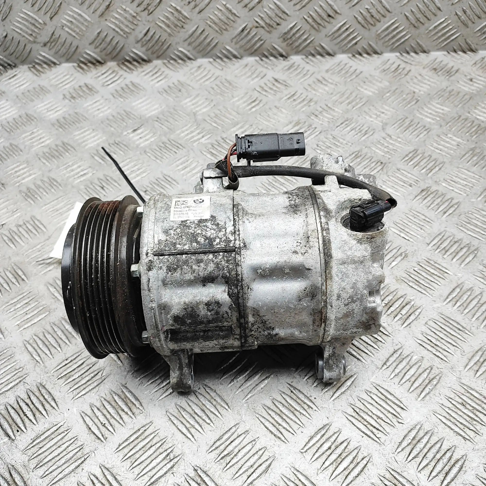 BMW 2 (F22 / F23) Air-conditioning compressor Air-conditioning compressor — BMW 2 SERIES (Gra...