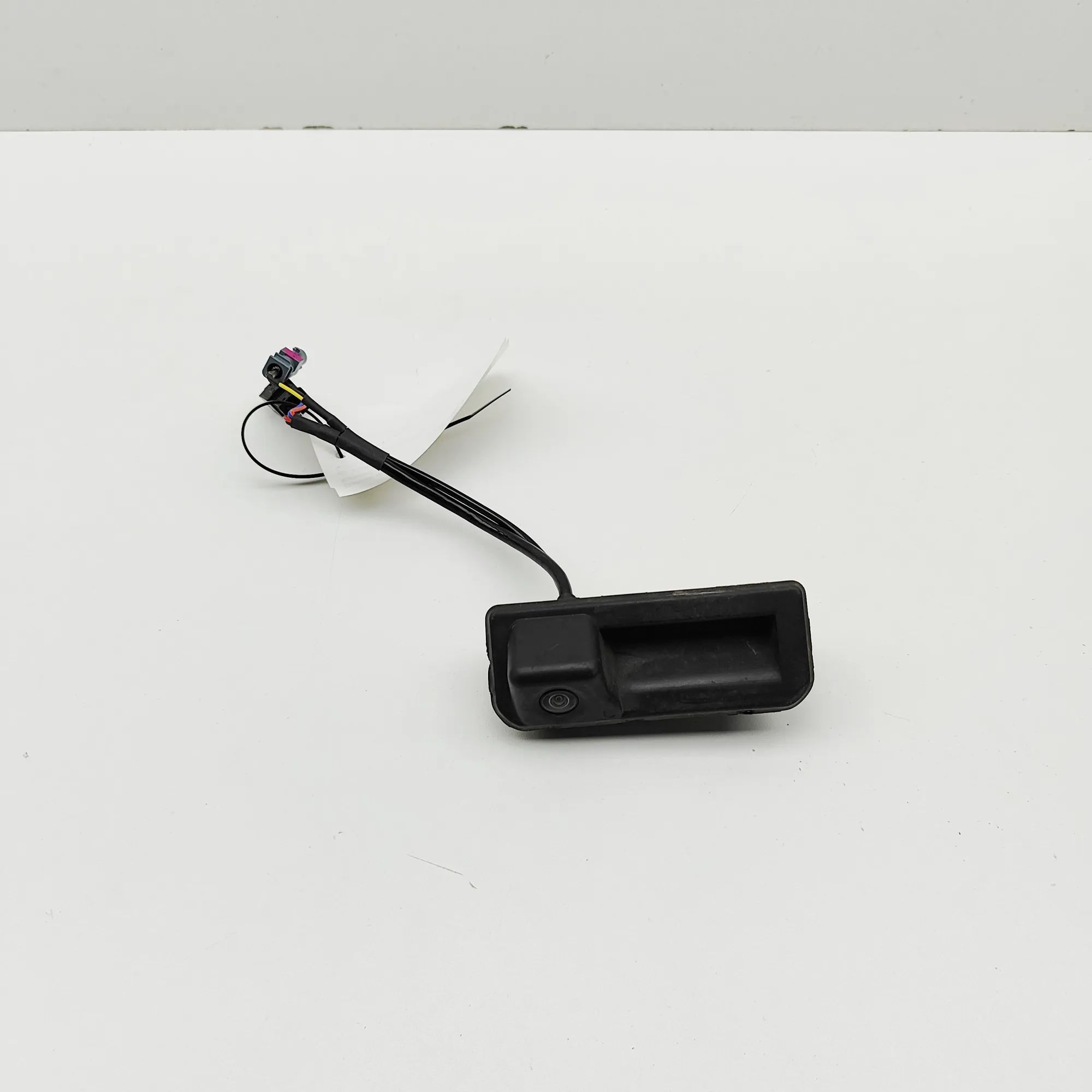 Audi Q3 (F3) Rear View Camera Rear View Camera — AUDI Q3 (F3) (2018-...) — 81...