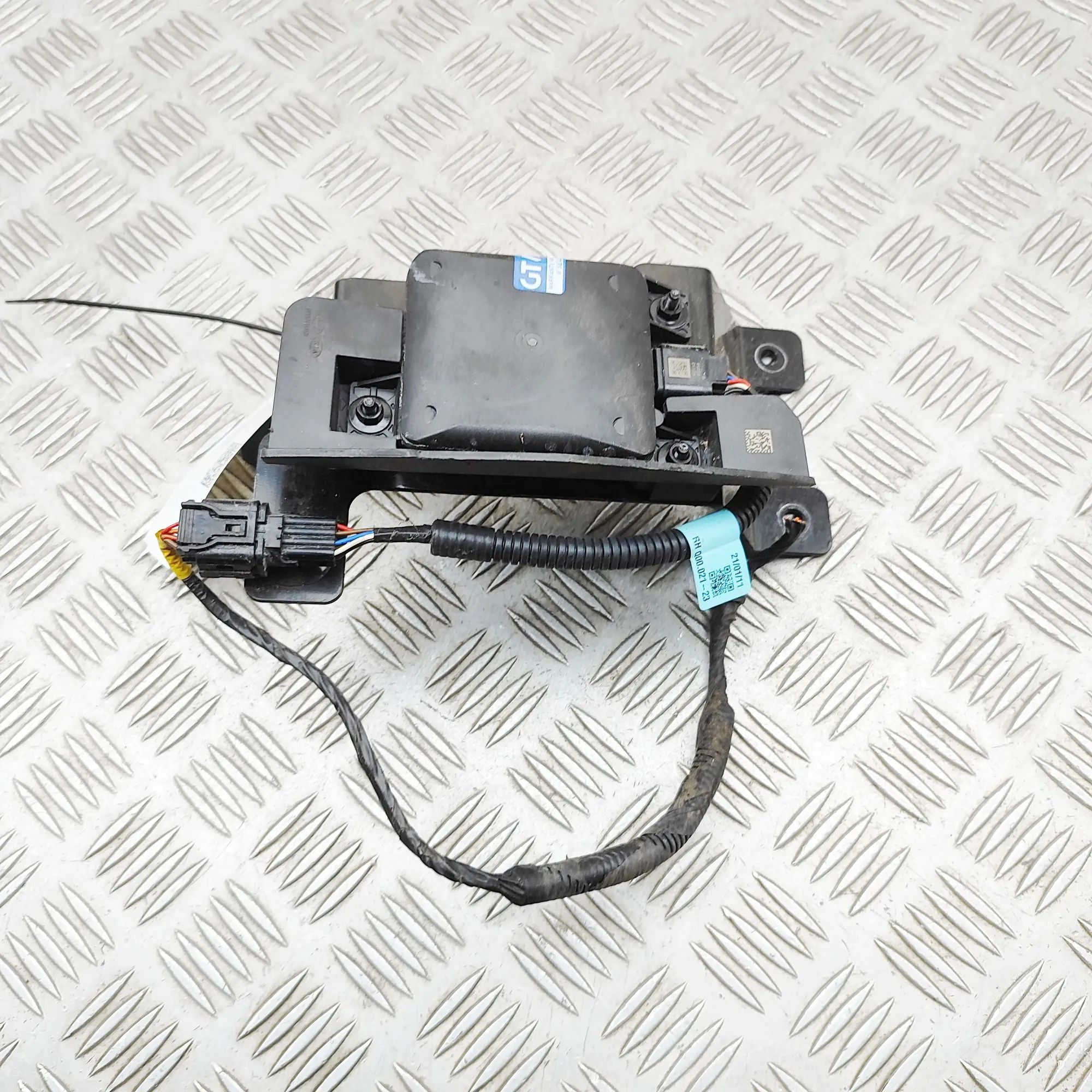 Kia Soul Blind Spot Control Module Blind Spot Control Module — KIA SOUL (III SK3) ...