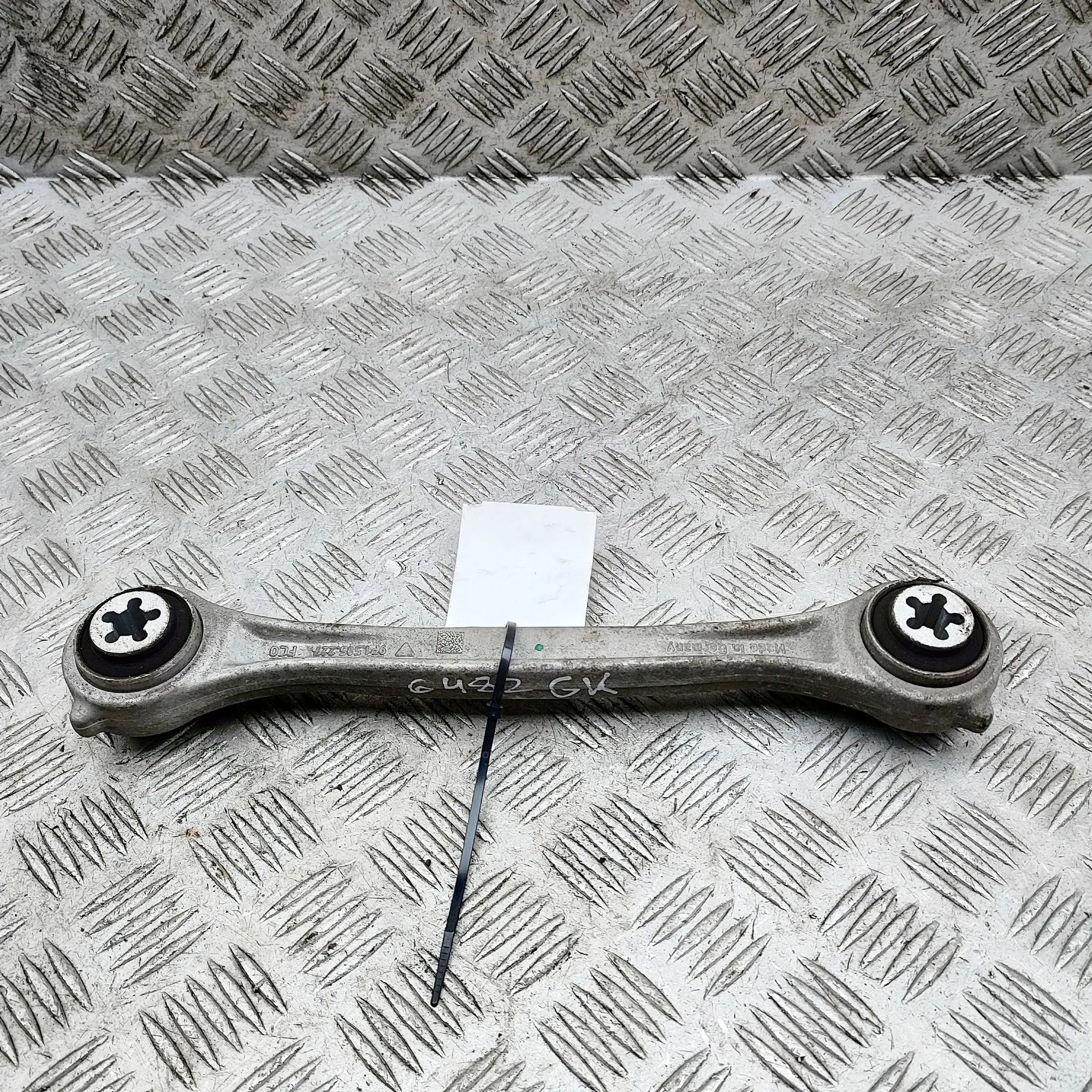 Porsche 911 (992) Control arm — rear left Control arm — rear left — PORSCHE 911 (992) (20...