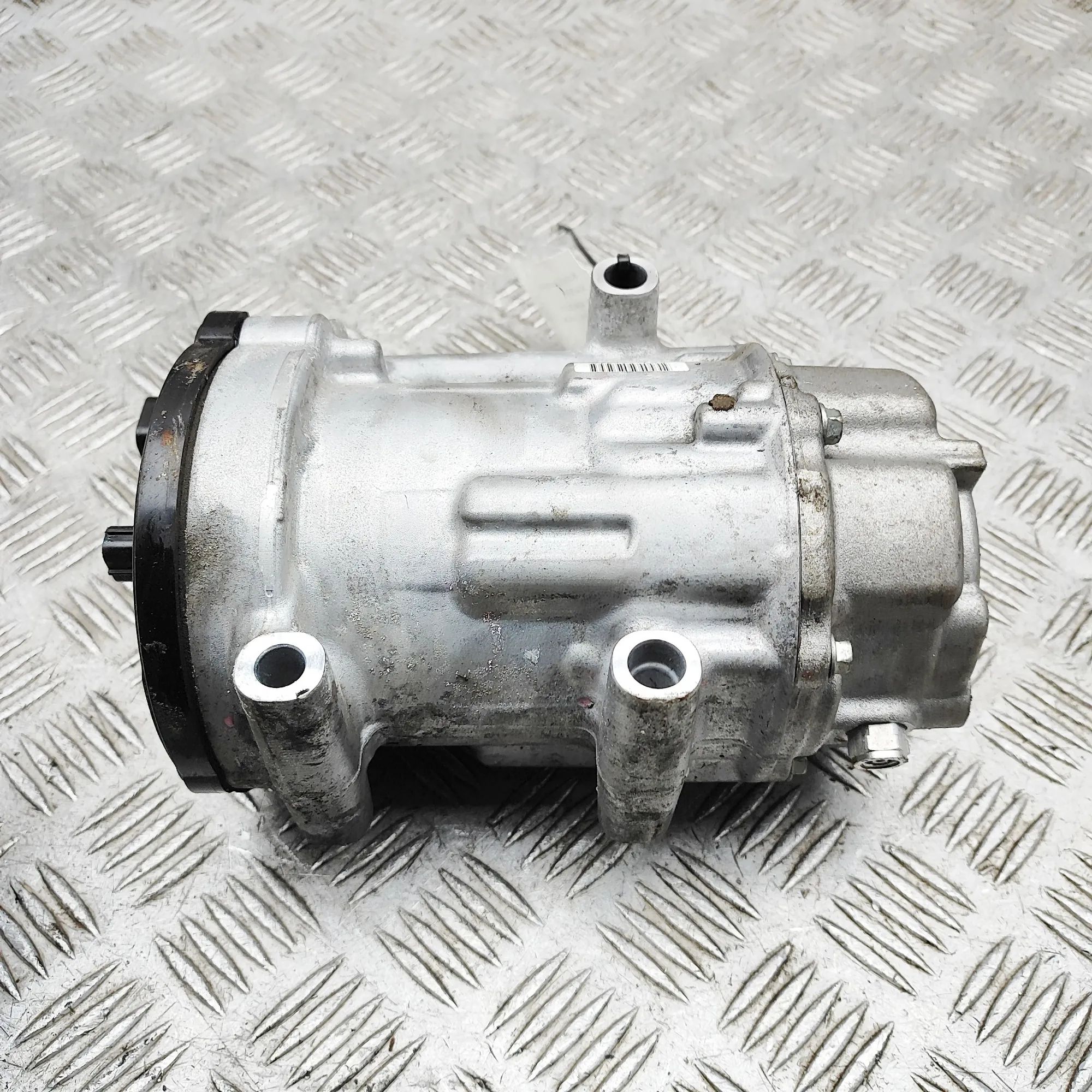 Toyota RAV4 (XA50) Air-conditioning compressor Air-conditioning compressor — TOYOTA RAV (4 V X...