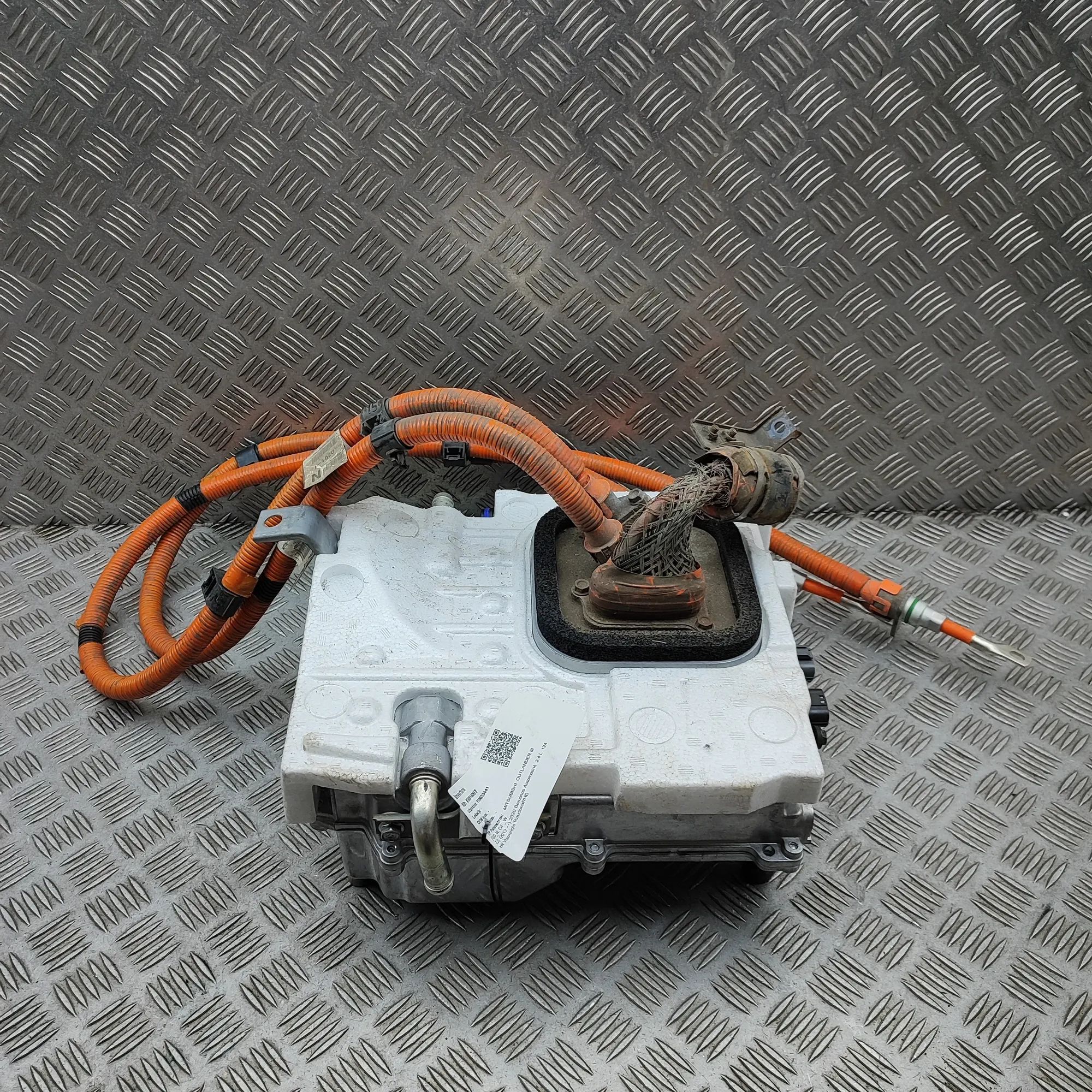 Mitsubishi Outlander Invertteri Inverter — MITSUBISHI OUTLANDER (III GG_W, GF_W...