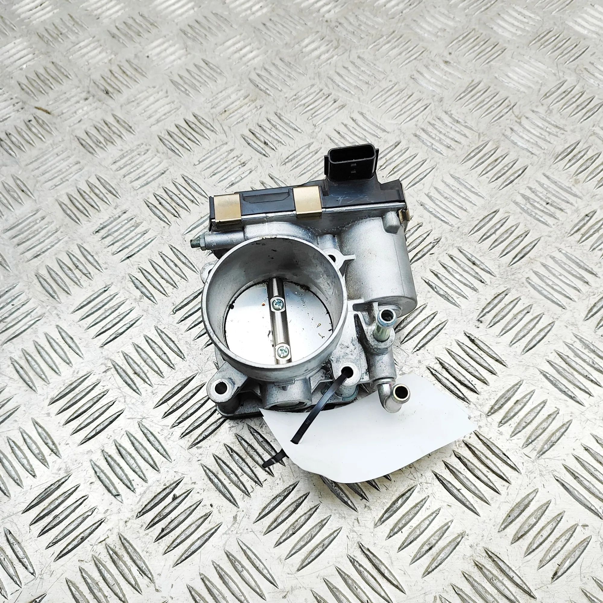 Infiniti Q50 Throttle body Throttle body — INFINITI Q50 (2013-...) — 16119...