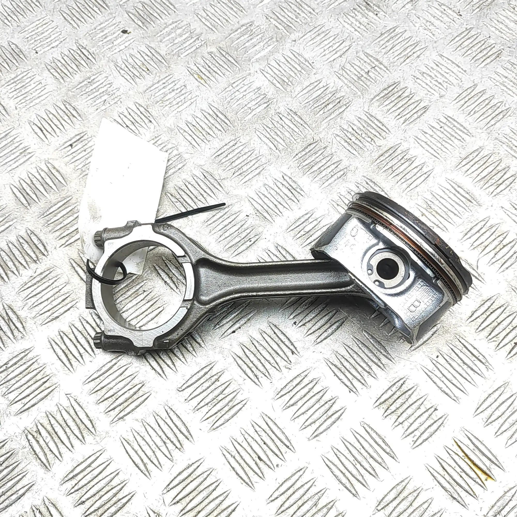Infiniti Q50 Piston Piston — INFINITI Q50 (2013-...) — 12100-5CA0A,...