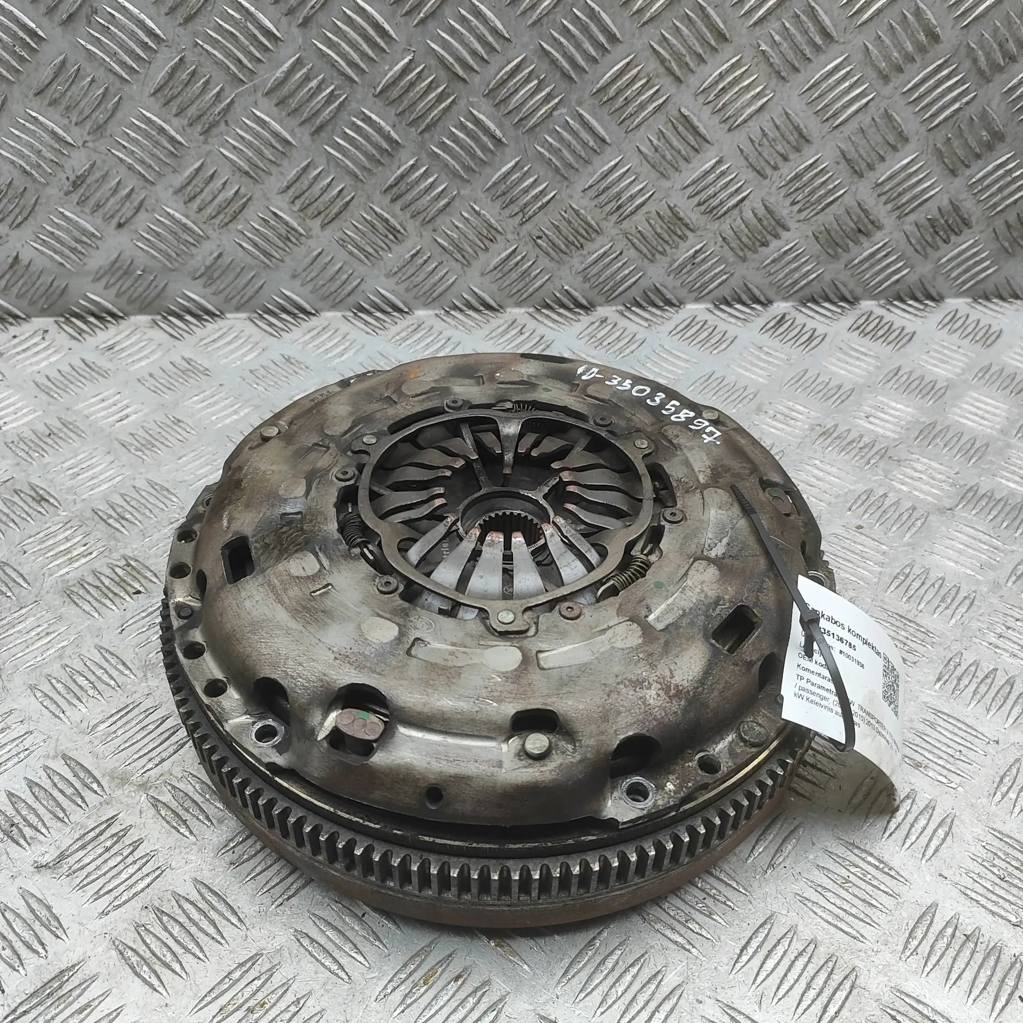 Volkswagen Transporter (T5, Caravelle, Multivan) комплект сцепления Clutch kit — VW TRANSPORTER (V T5 Minibus / pas...