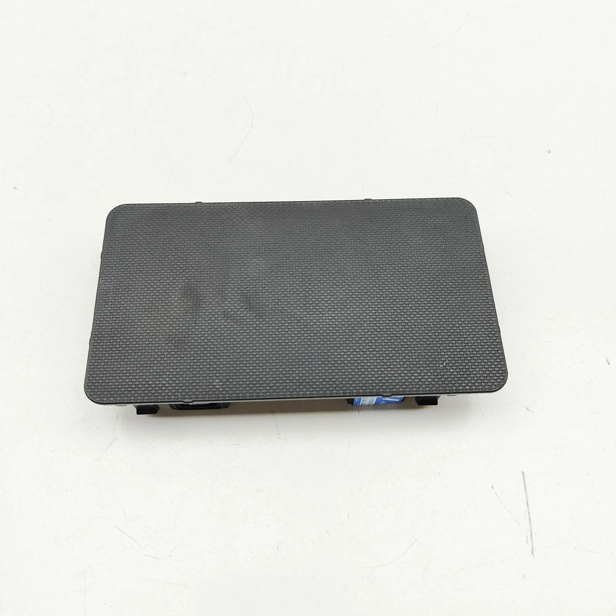 Kia Optima (JF) Wireless charging pad Wireless charging pad — KIA OPTIMA (Sportswagon...