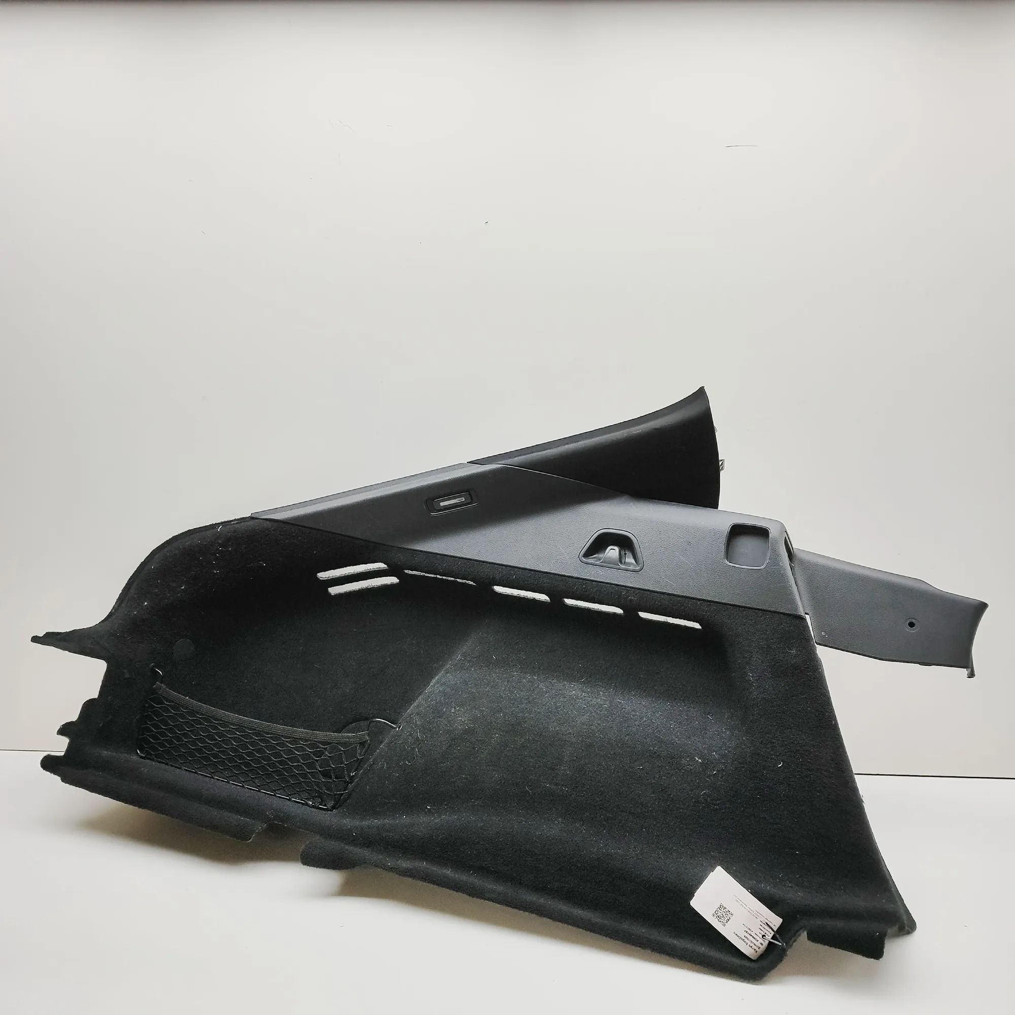 Mercedes-Benz EQS (V297 / X296) Left Side Trunk Trim Left Side Trunk Trim — MERCEDES BENZ EQS (V297)...