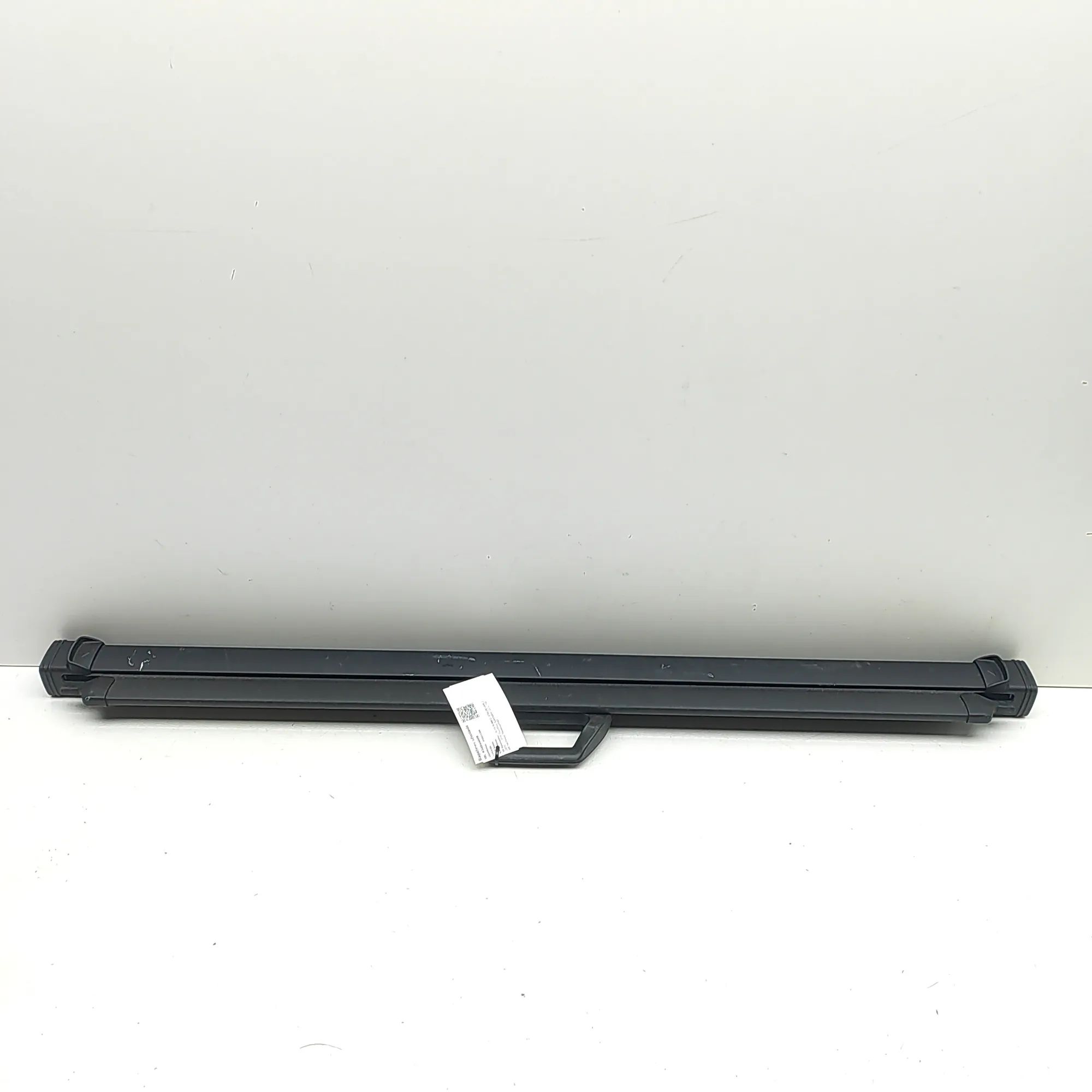 Alfa-Romeo Stelvio Retractable luggage cover
