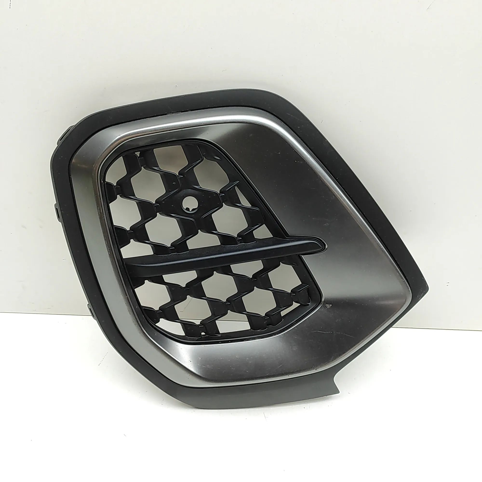 Audi Q5 (GU) Front Right Grill