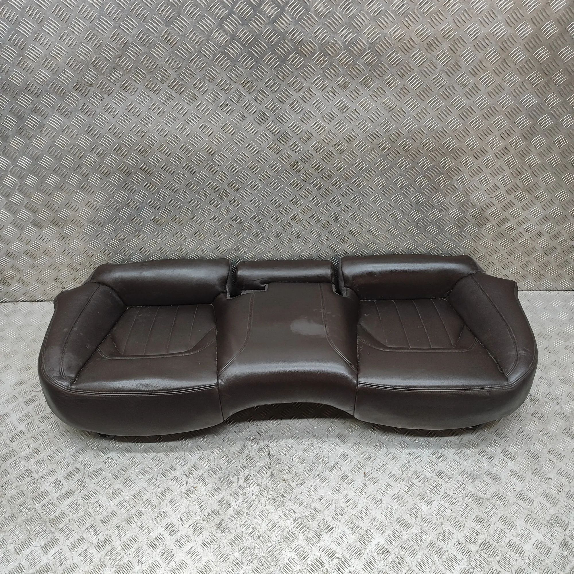 Maserati Quattroporte Tagaiste (kompl.) Rear seat — MASERATI QUATTROPORTE (VI) (2012-.....