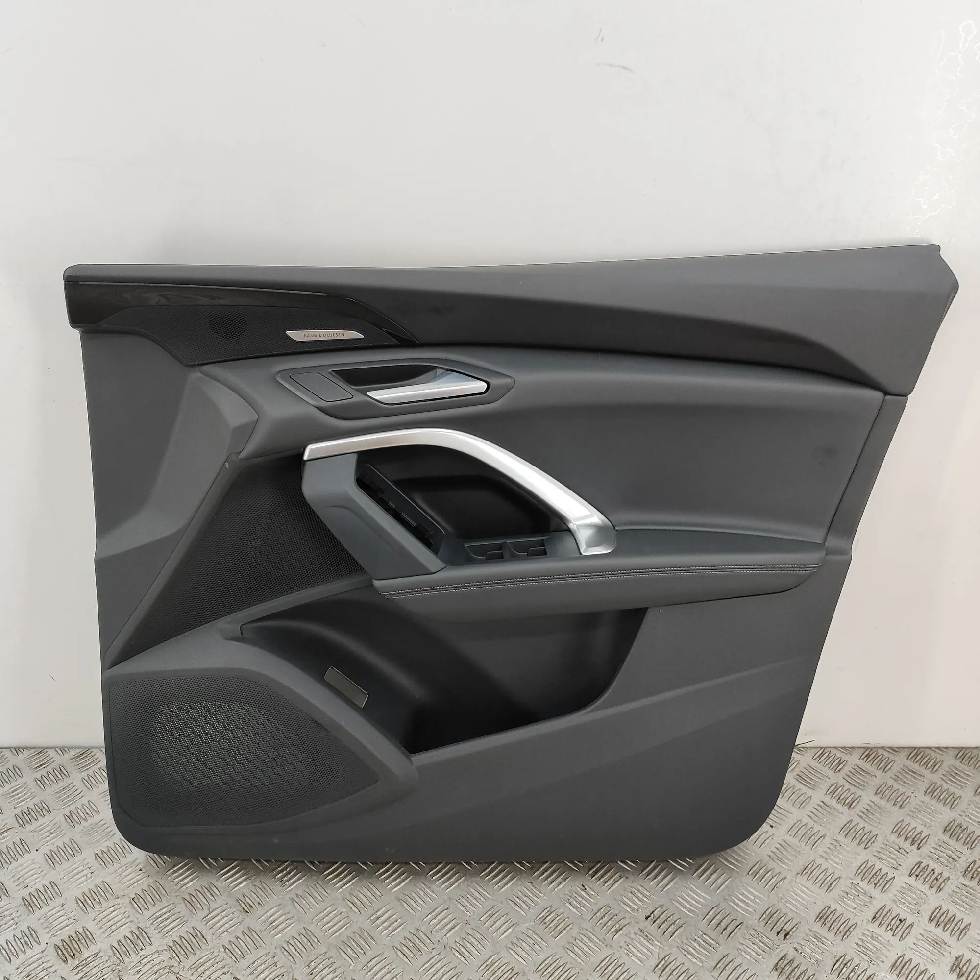 Audi Q5 (GU) Front Right Door Panel Front Right Door Panel — AUDI Q5 (GUB) (2025-.....