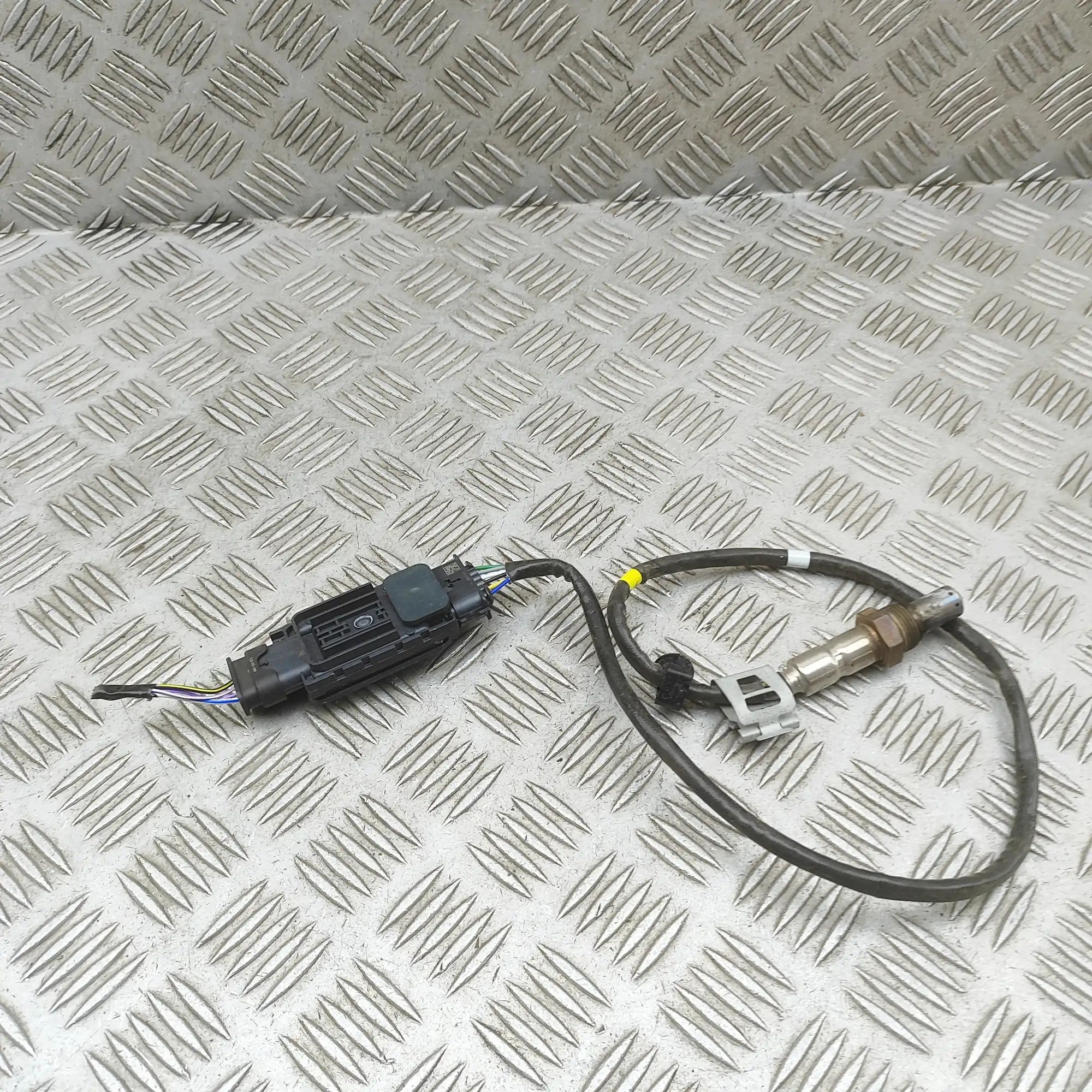 Land Rover Range Rover Evoque Lambda Oxygen Sensor Lambda Oxygen Sensor — LAND ROVER RANGE ROVER E...