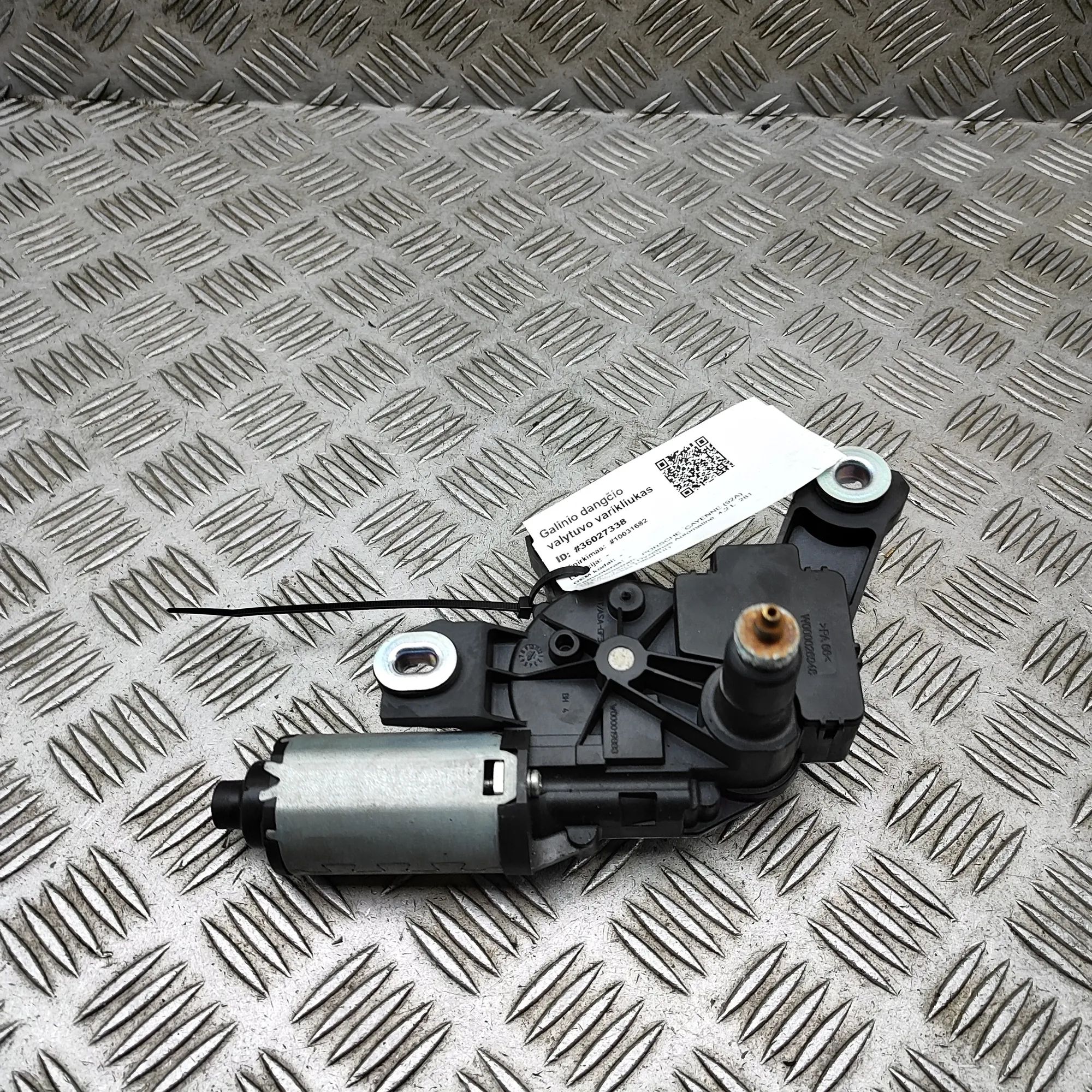 Porsche Cayenne Takalasin pyyhkimen moottori Tailgate wiper motor — PORSCHE CAYENNE (92A) (2...