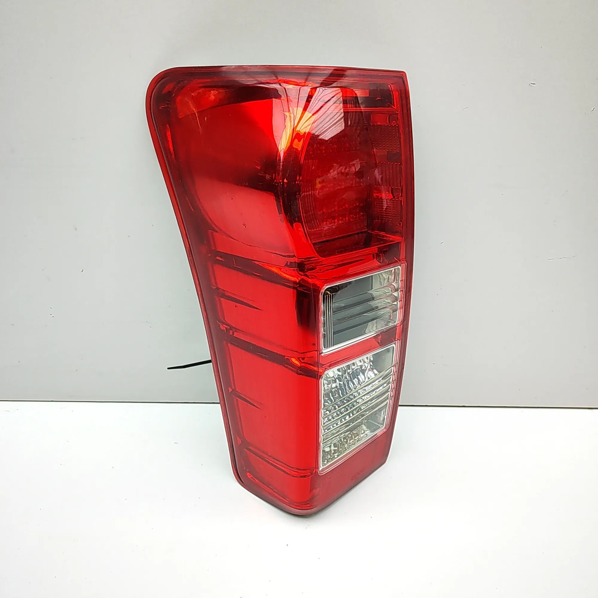 Isuzu D-Max Rear Left Tail Light Rear Left Tail Light — ISUZU D-MAX (II TFR, TFS...