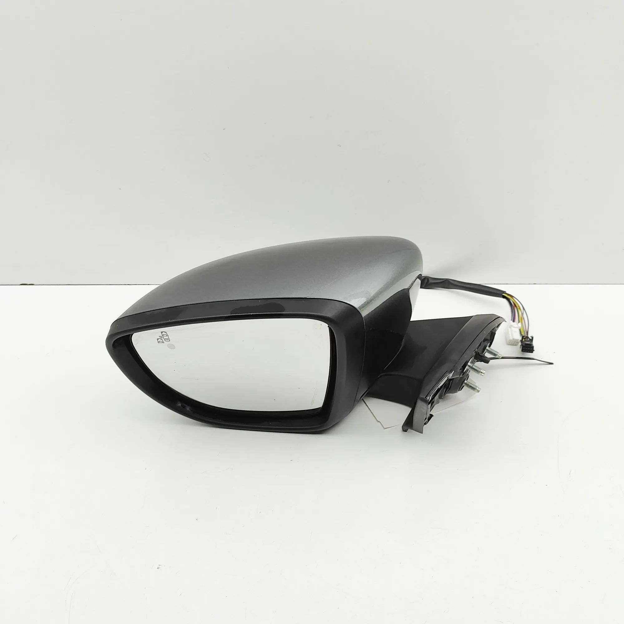 Nissan Leaf Left Side Wing Mirror Left Side Wing Mirror — NISSAN LEAF (ZE1) (2017...