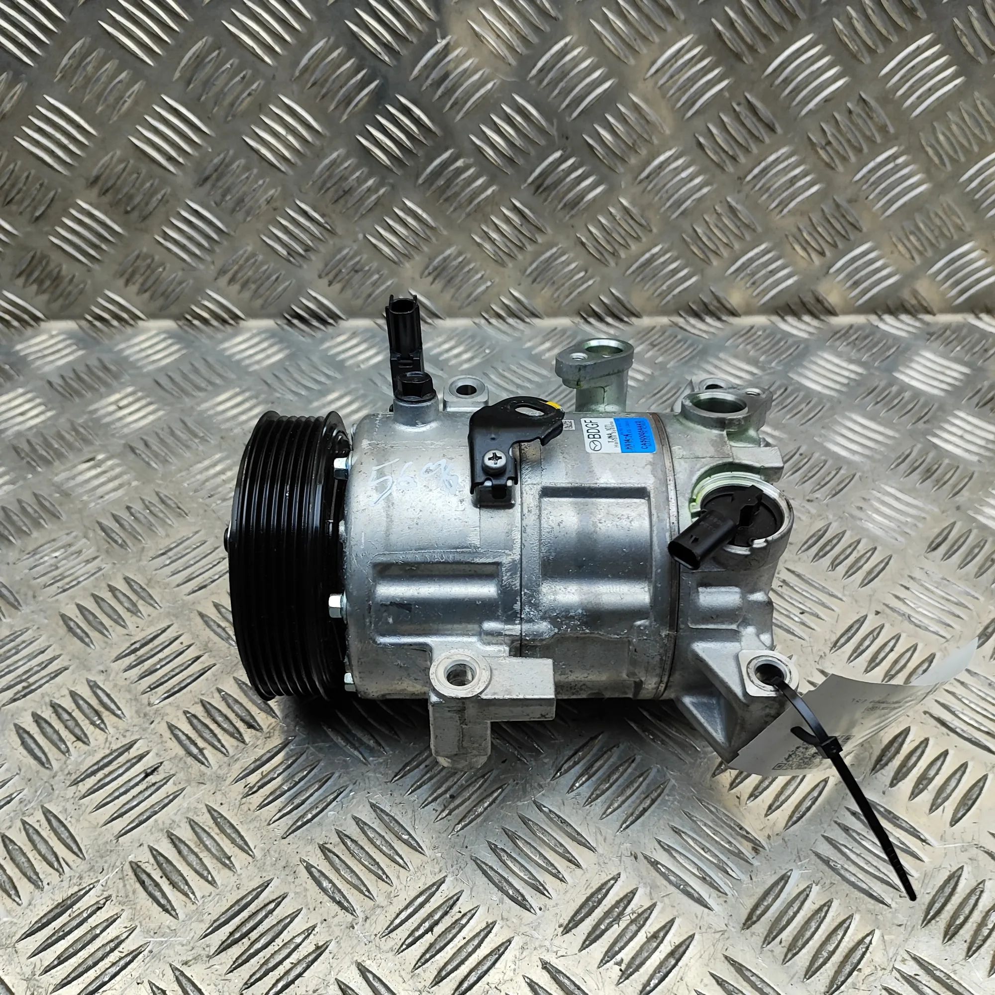 Mazda 3 (BP) Air-conditioning compressor Air-conditioning compressor — MAZDA 3 (Hatchbac...