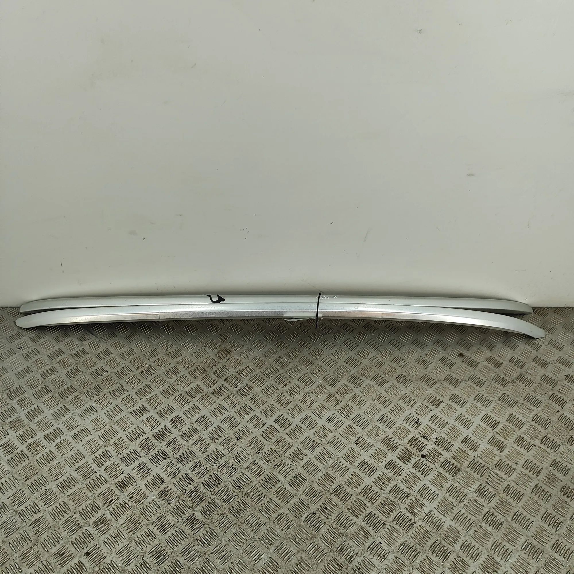Porsche Macan Roof Rails Kit Roof Rails Kit — PORSCHE MACAN (95B) (2014-...)...