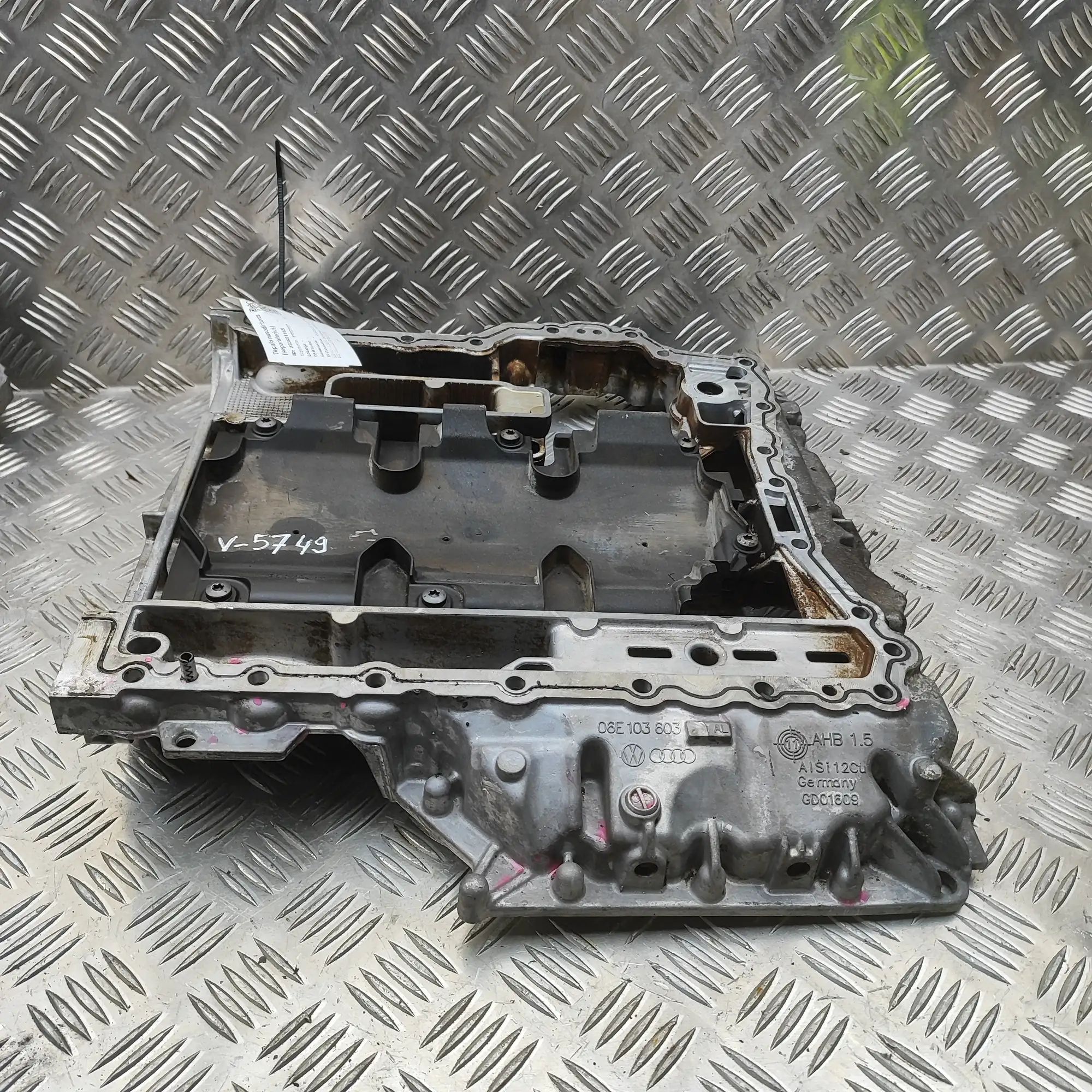 Porsche Cayenne Öljynerotin Oil separator — PORSCHE CAYENNE (92A) (2010-......