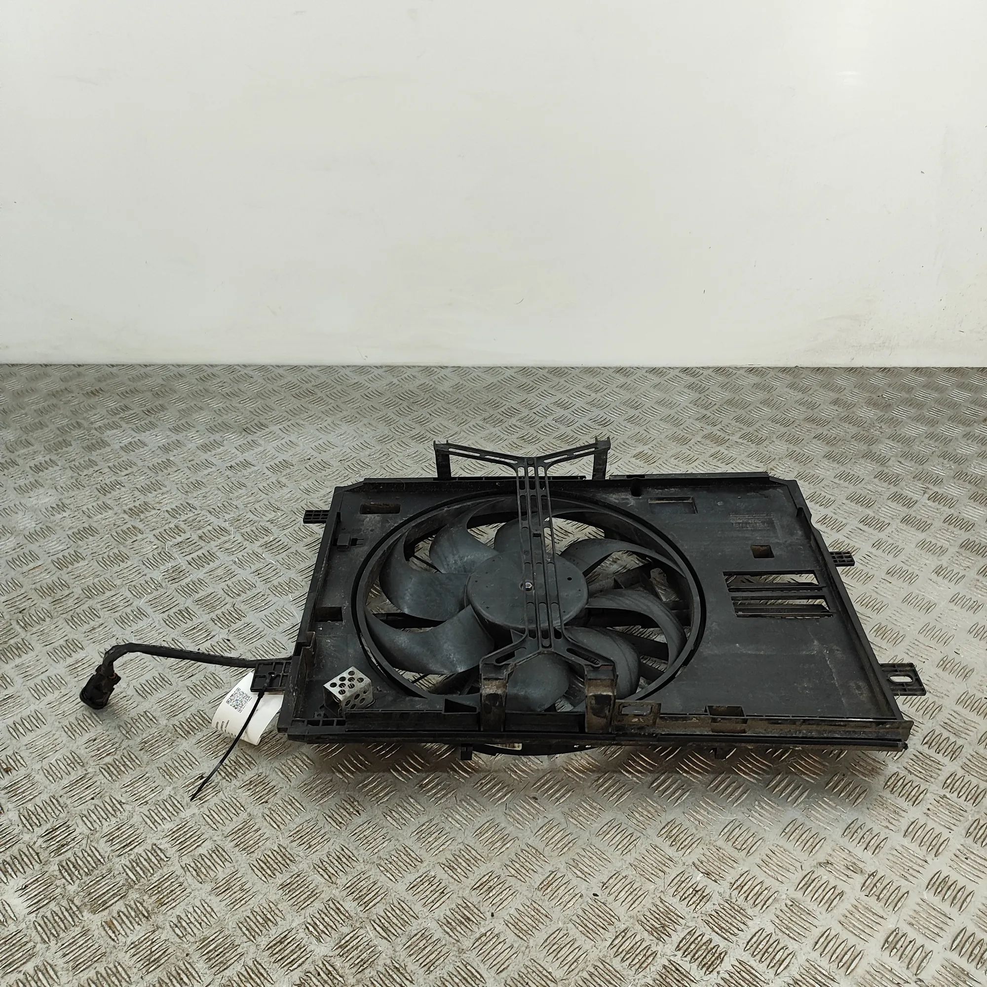 Peugeot 508 Engine Cooling Fan Shroud Engine Cooling Fan Shroud — PEUGEOT 508 (SW II)...