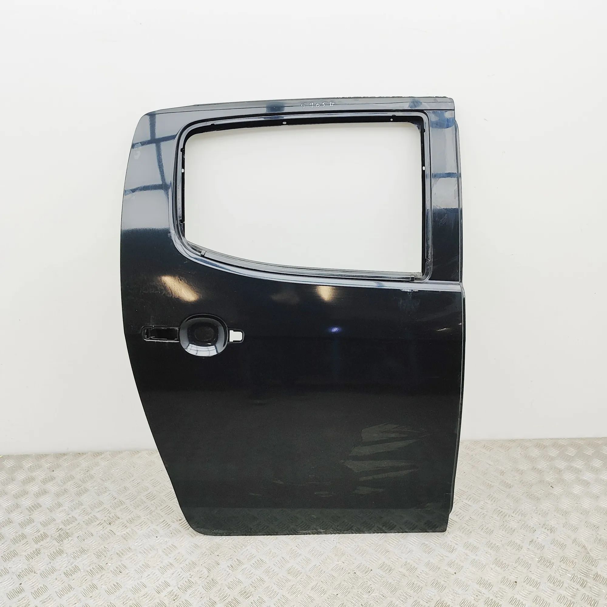 Isuzu D-Max Door — rear right Door — rear right — ISUZU D-MAX (II TFR, TFS) (...