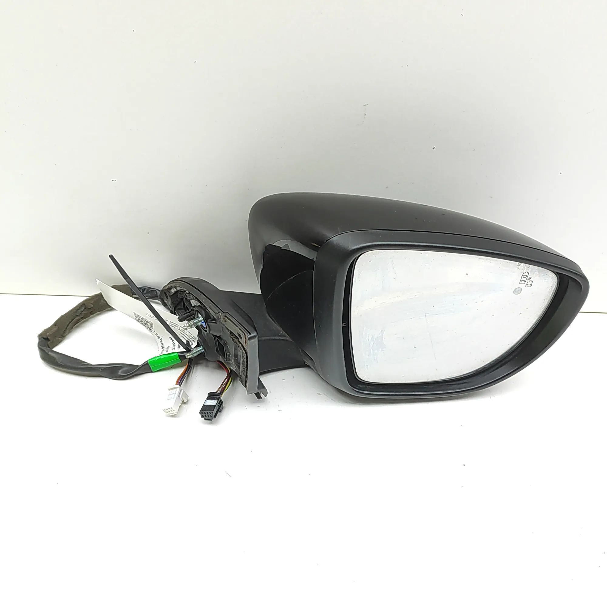 Nissan Leaf Right Side Wing Mirror Right Side Wing Mirror — NISSAN LEAF (ZE1) (201...