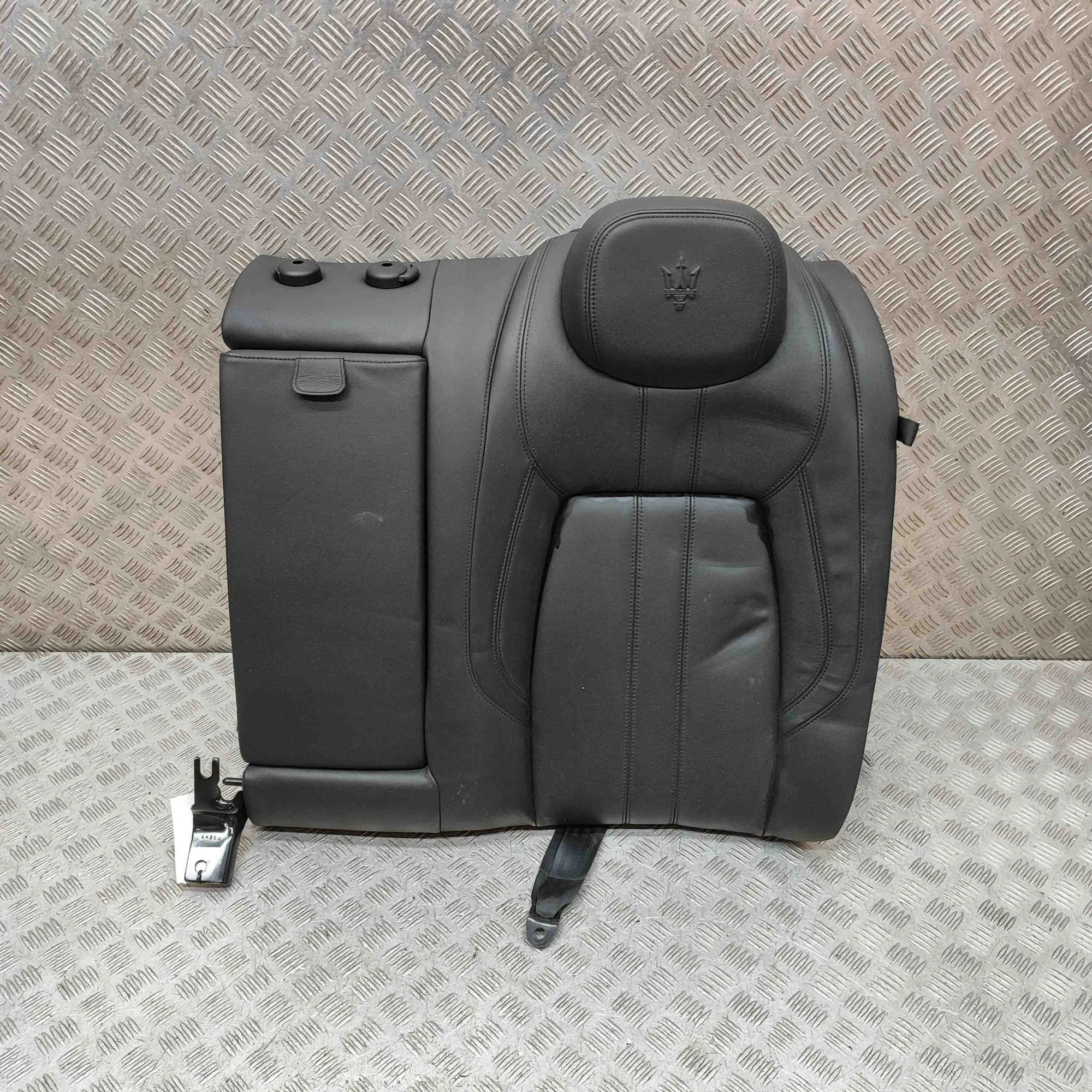 Maserati Ghibli Tagaiste (kompl.) Rear seat — MASERATI GHIBLI (M157) (2013-...) —...