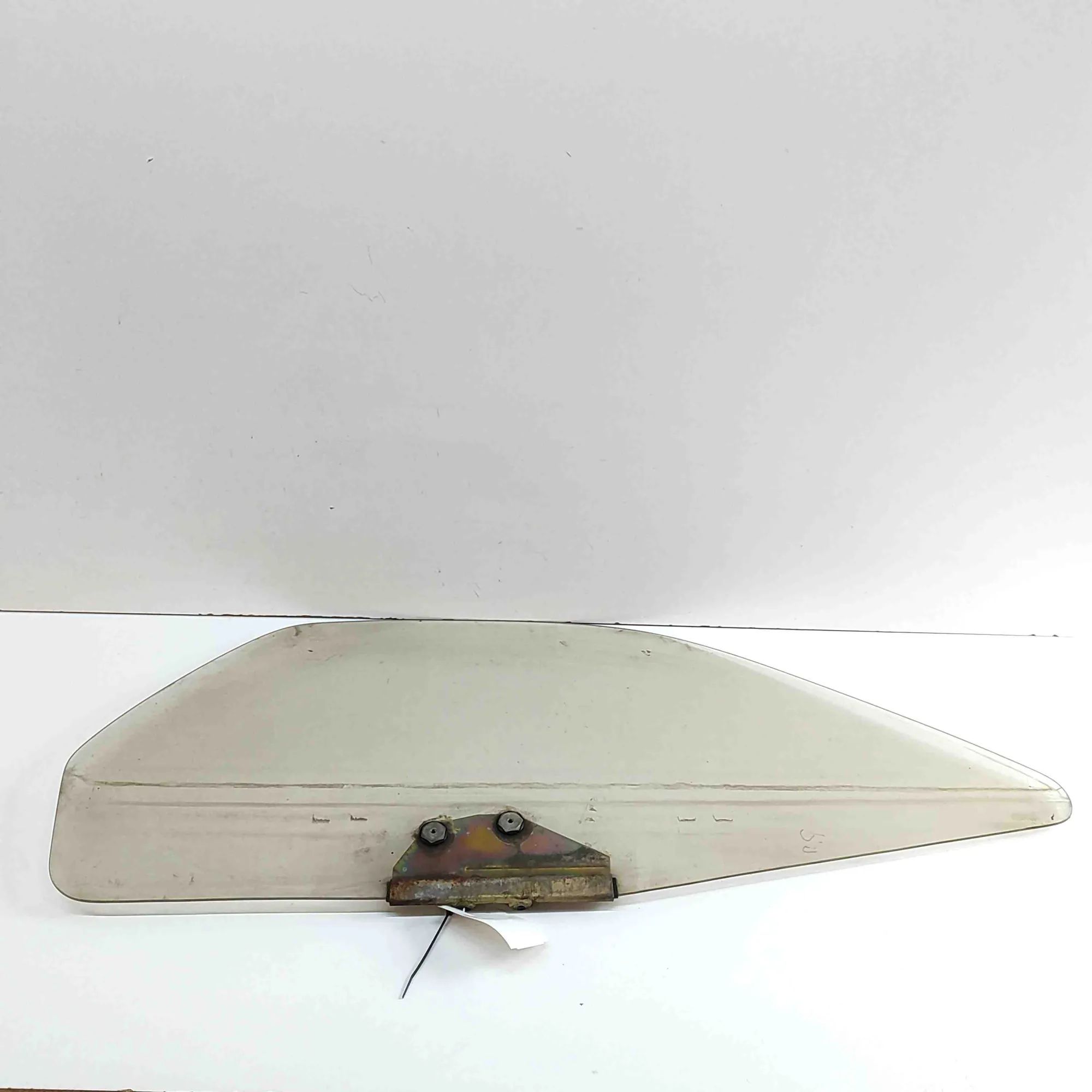 Porsche 928 Front Right Door Window Front Right Door Window — PORSCHE 928 (1977-199...